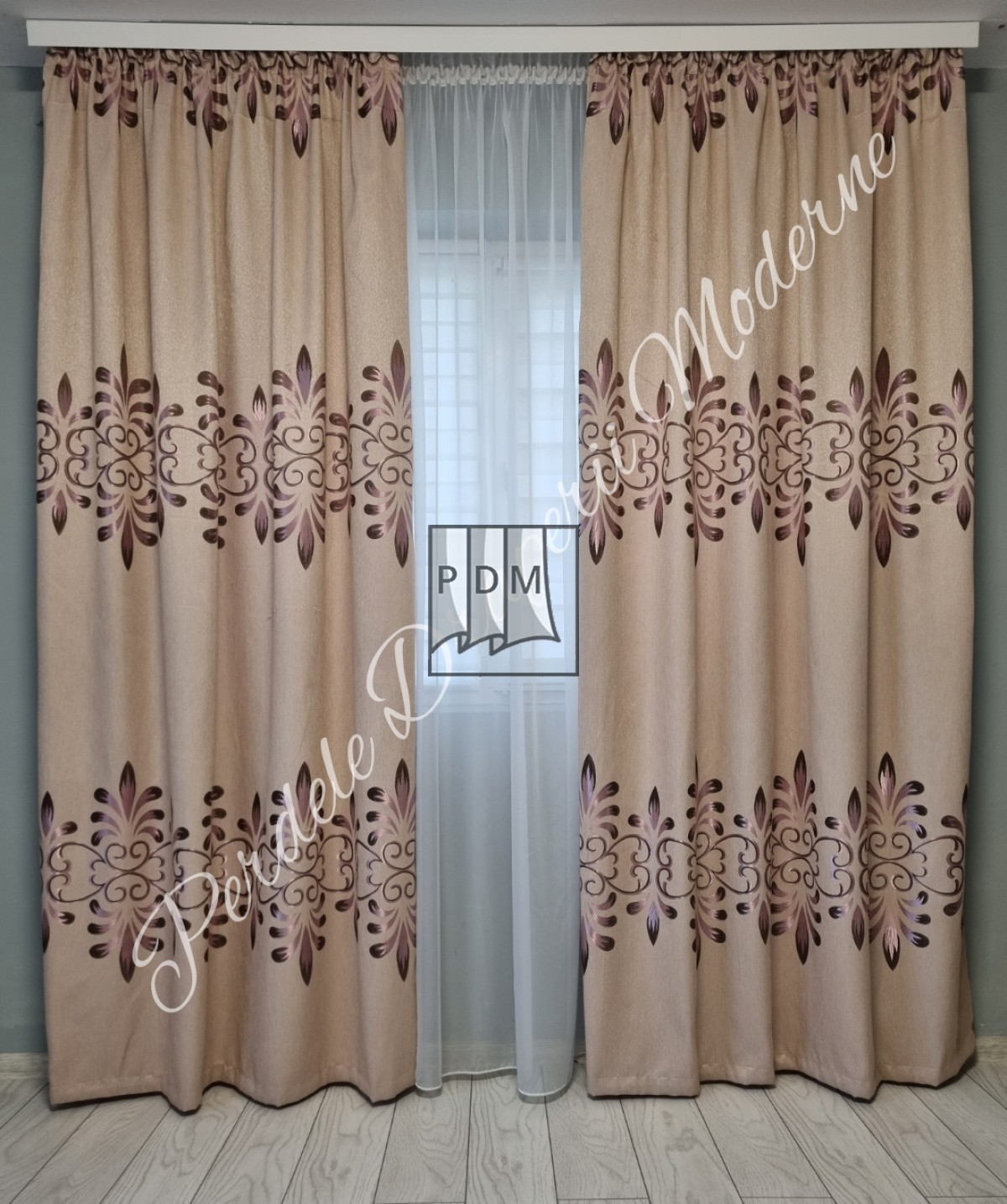 Draperie in,crem/roz imagine 1