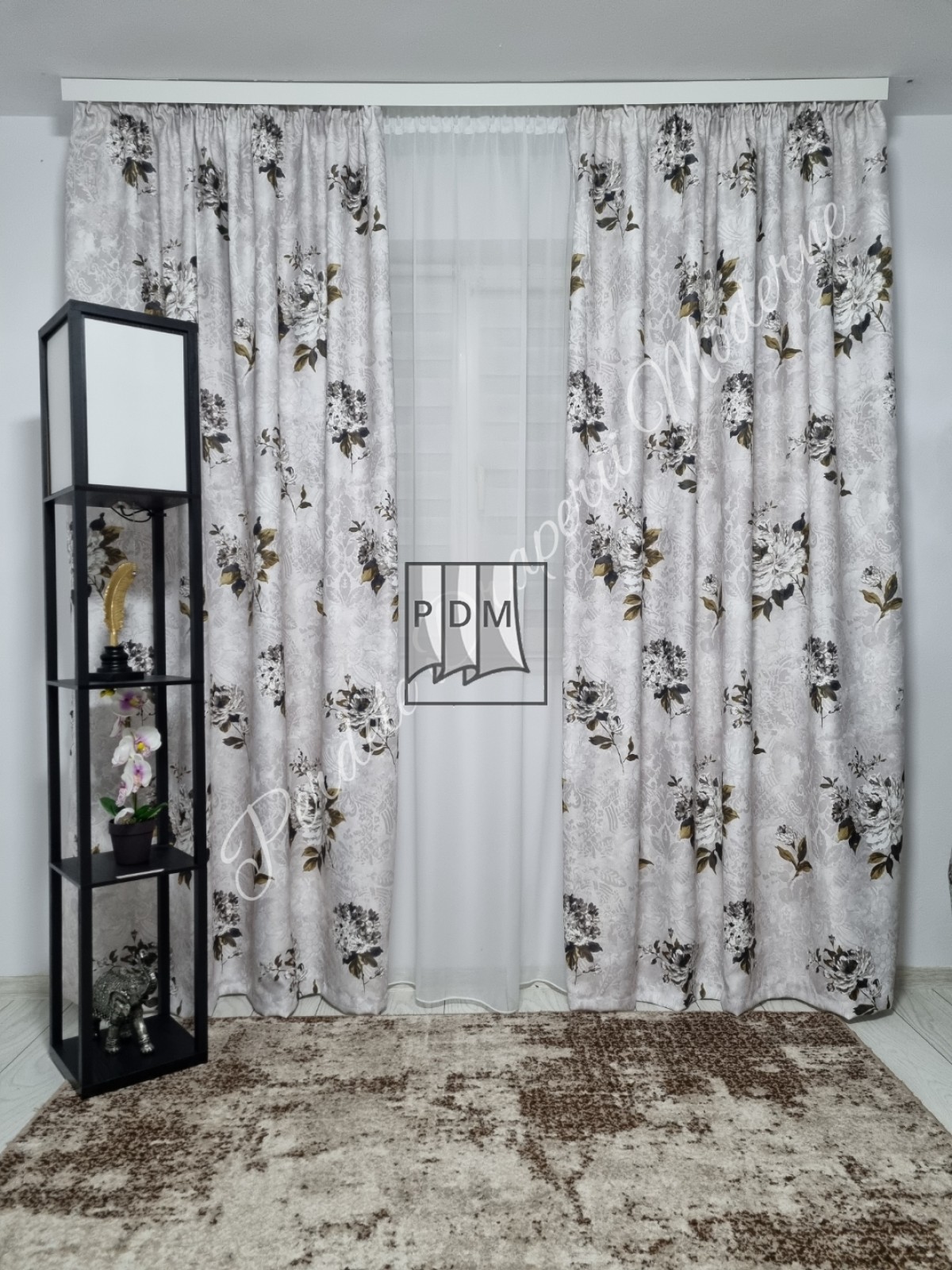Draperie saten,trandafiri gri imagine 1