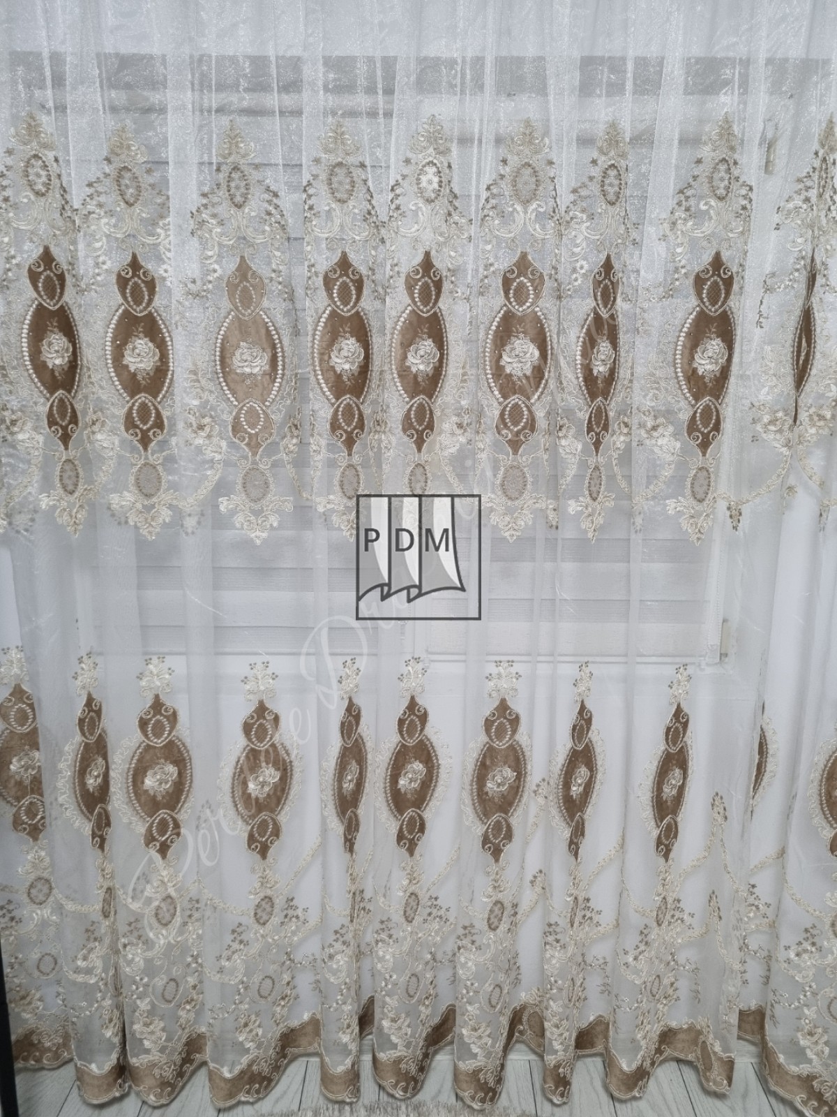 Perdea gama lux,tulle/catifea/perle,capuccino imagine 3