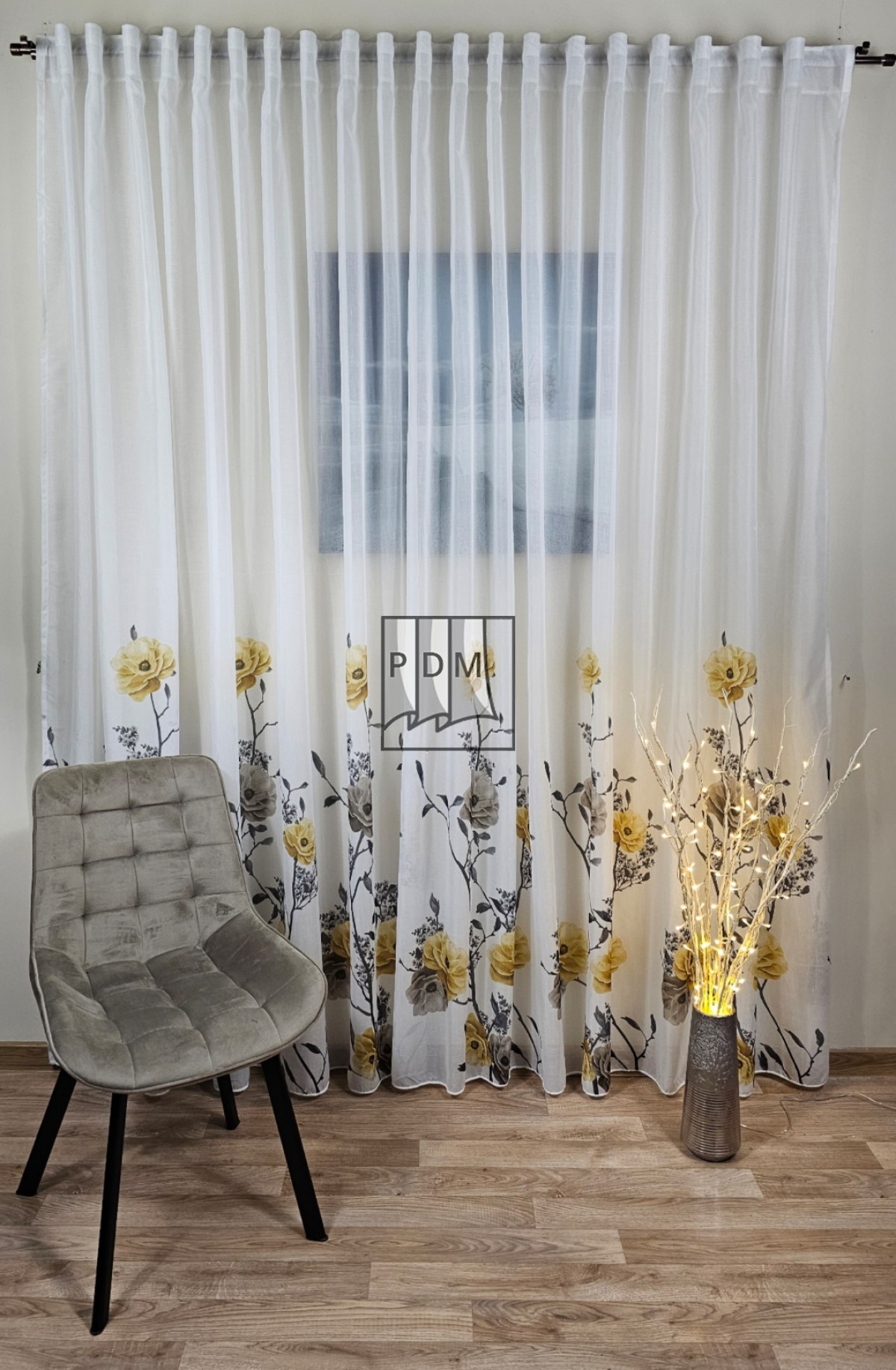 Perdea in cristal, trandafiri galbeni imagine 1