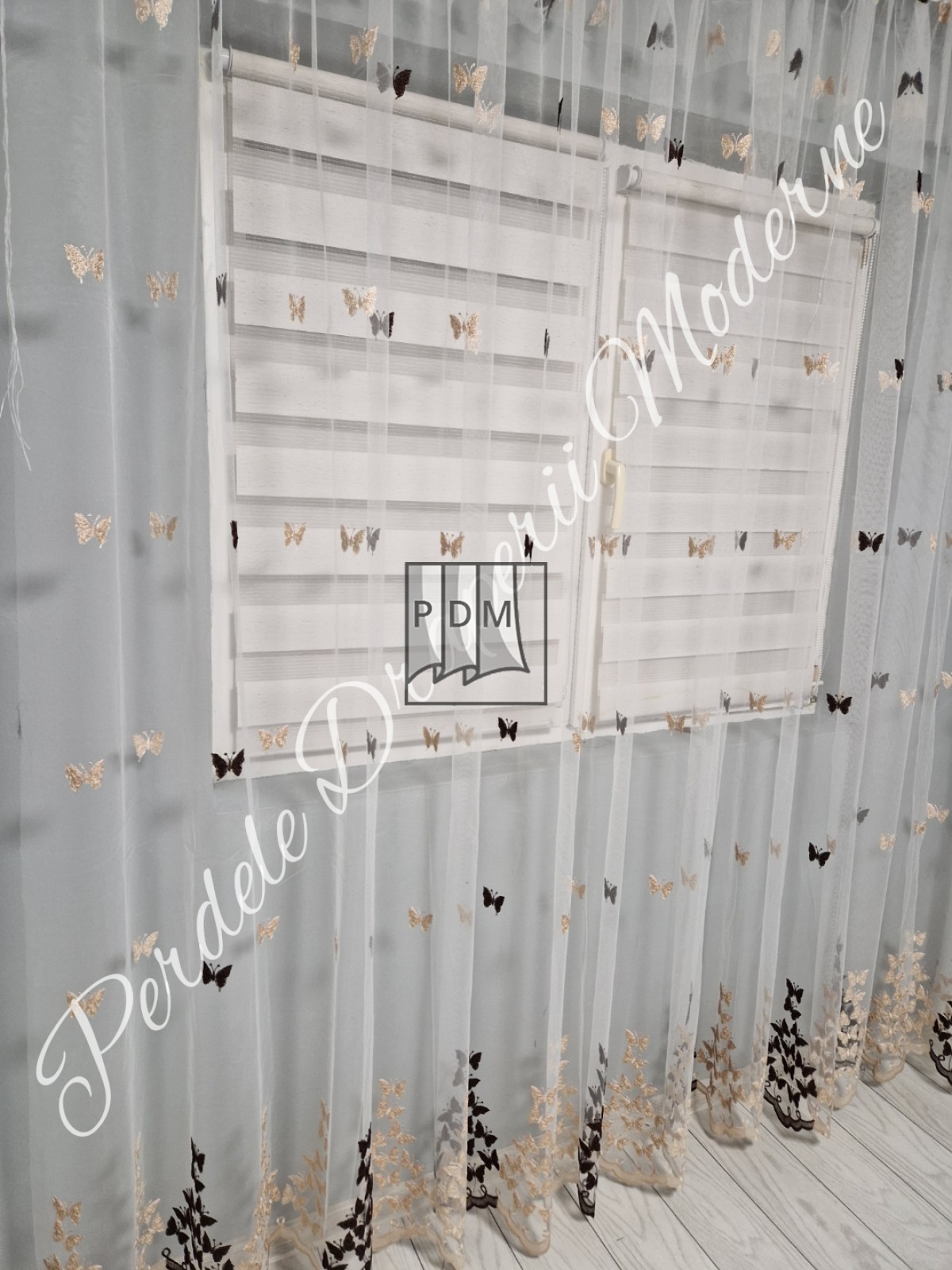 Perdea tulle brodat, fluturi imagine 3