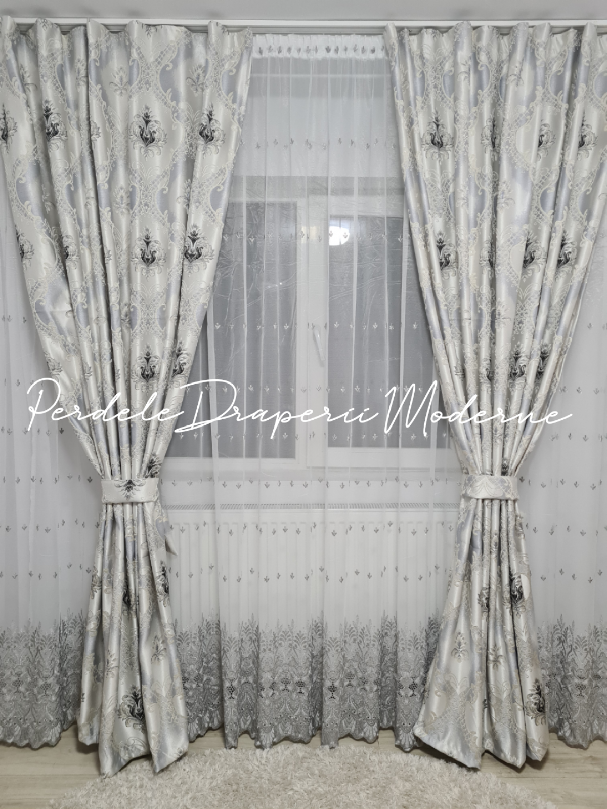 Set baroc argintiu imagine 1
