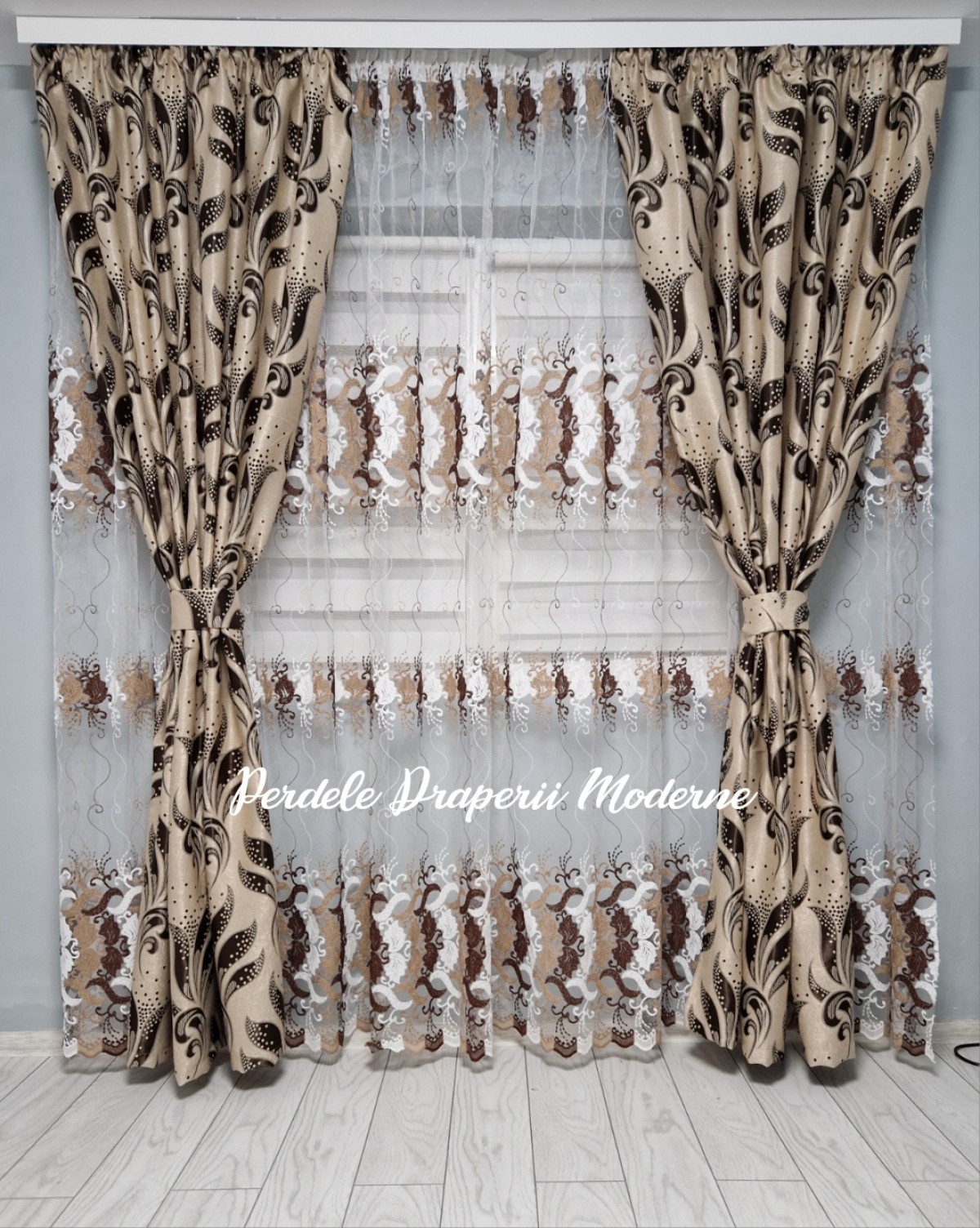 Set broderie maro imagine 1