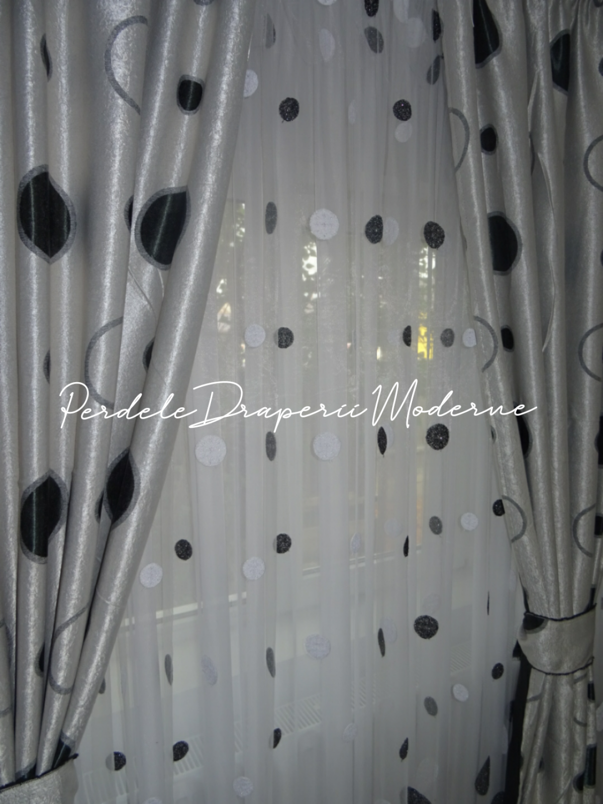 Set buline negre,tulle imagine 2