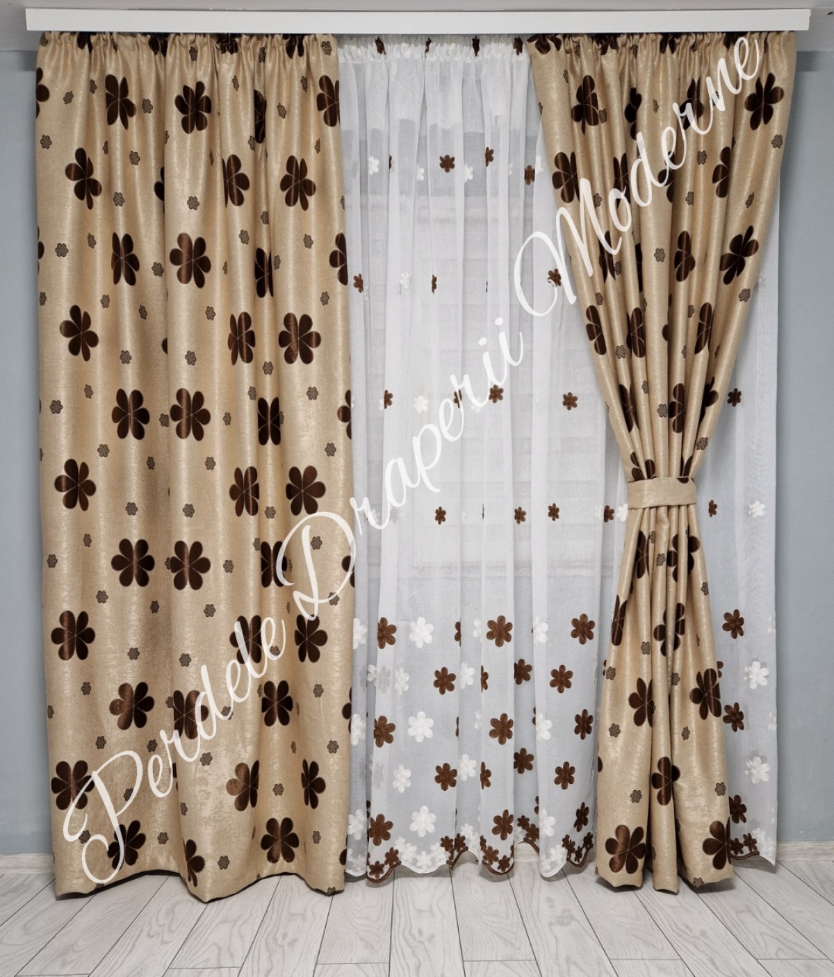 Set floricele maro imagine 2