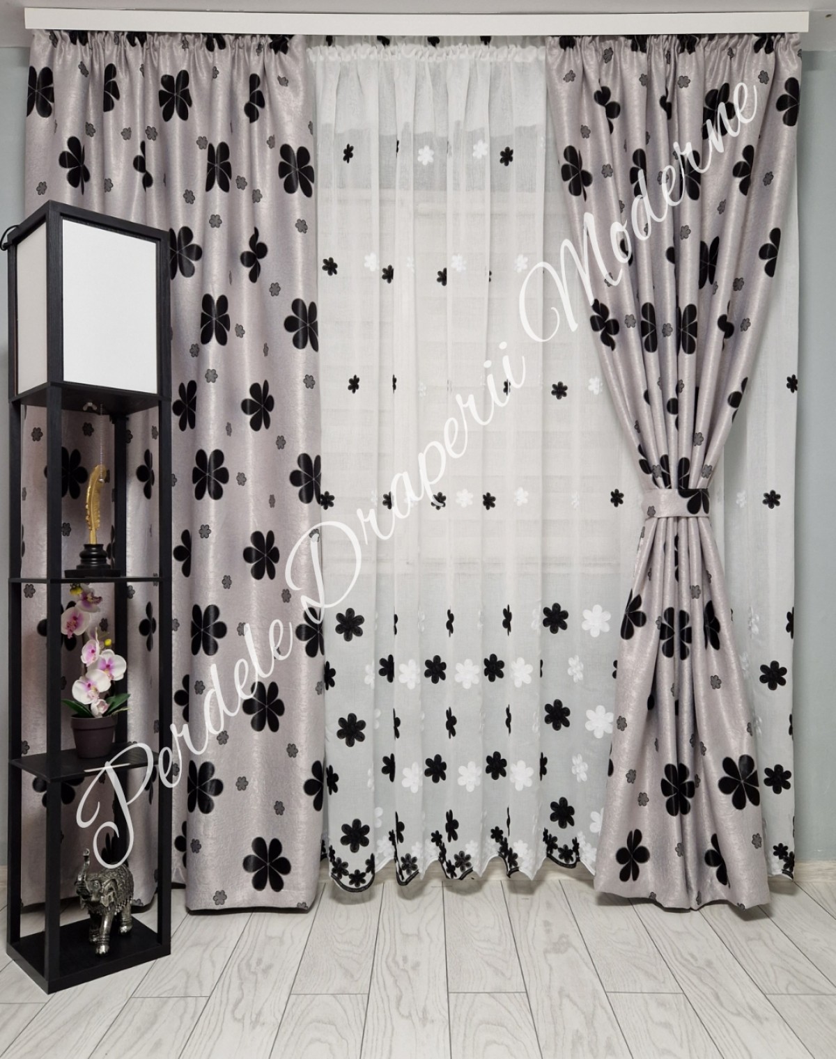 Set floricele negre imagine 2
