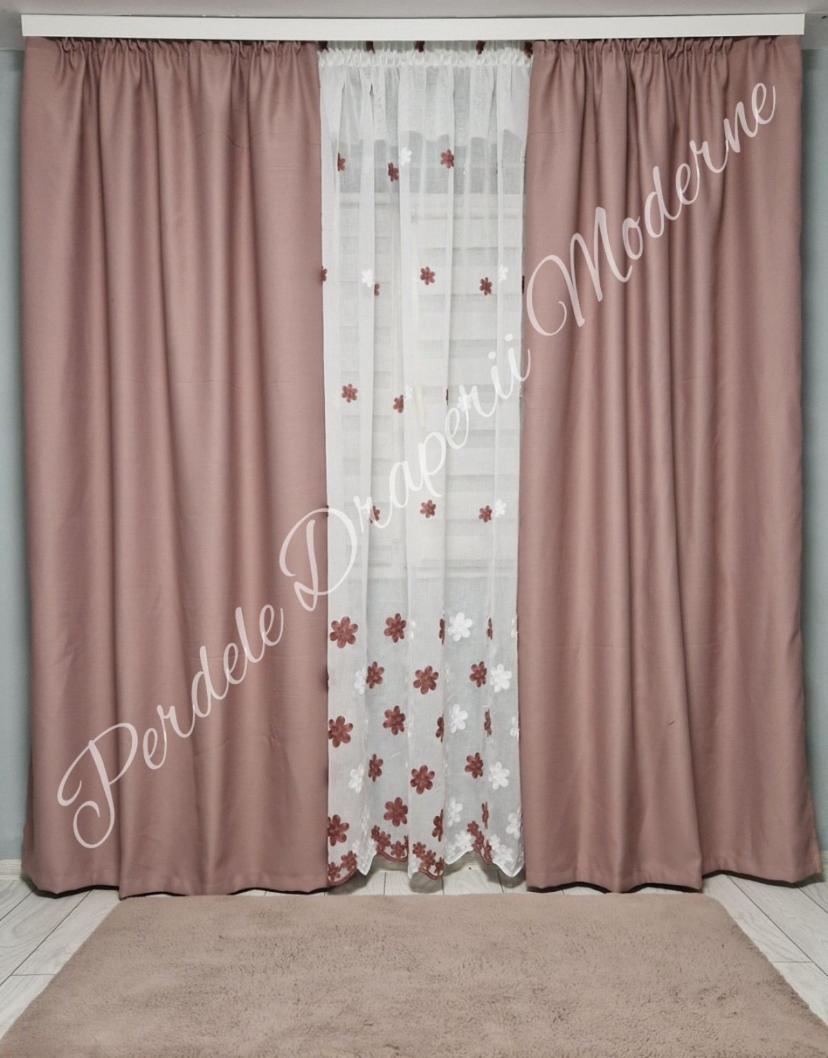 Set floricele roz pudra imagine 3