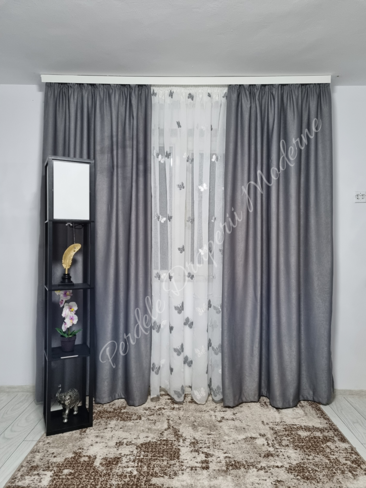 Set fluturi gri imagine 2