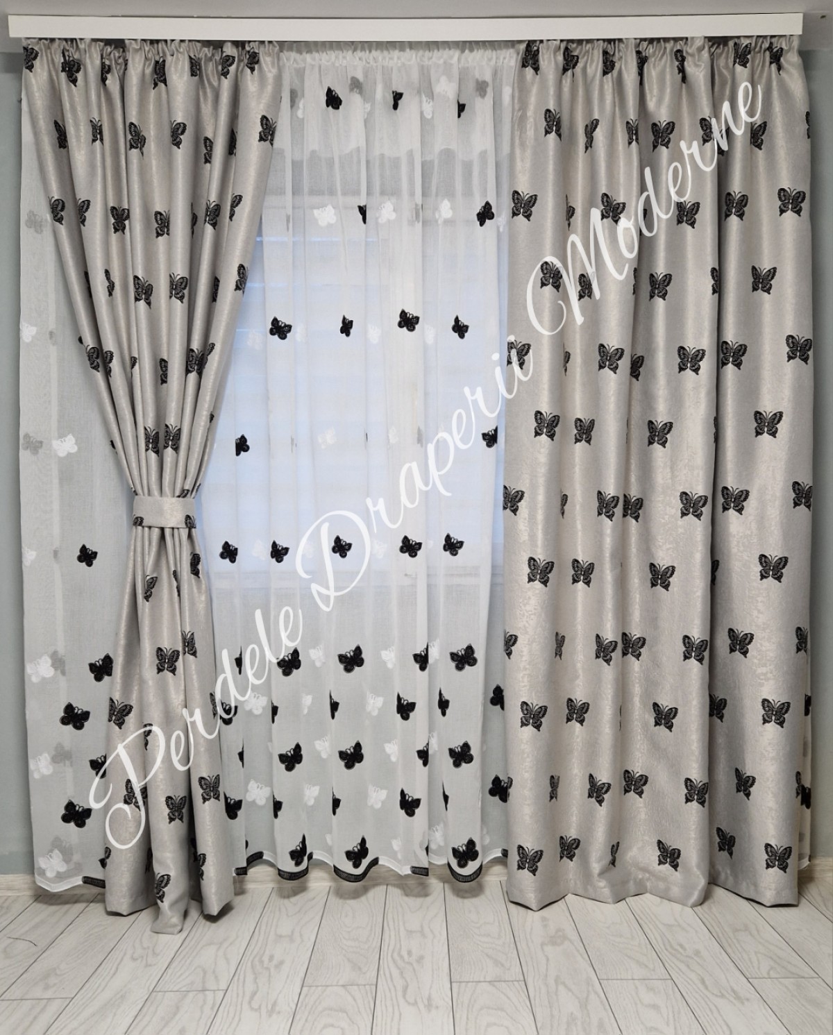Set fluturi negri imagine 2