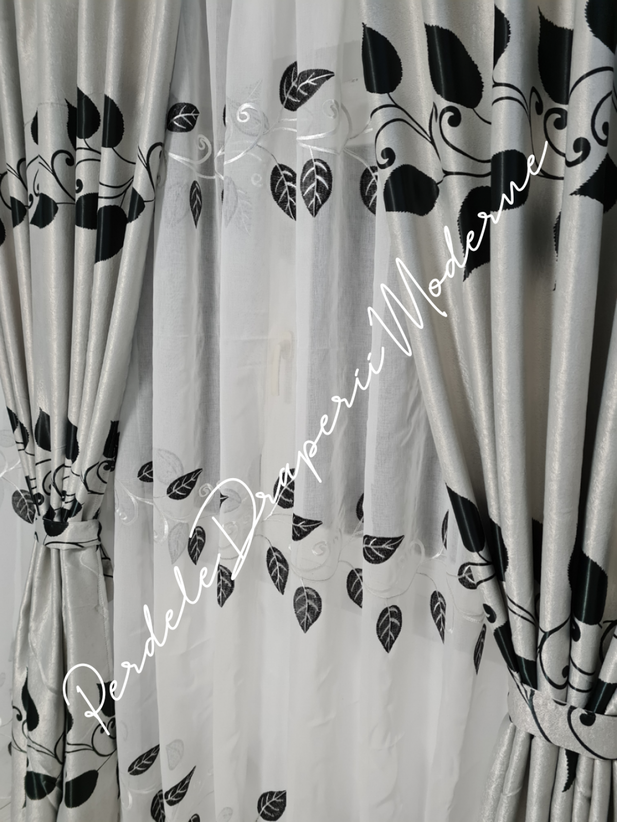 Set frunze, negru imagine 2