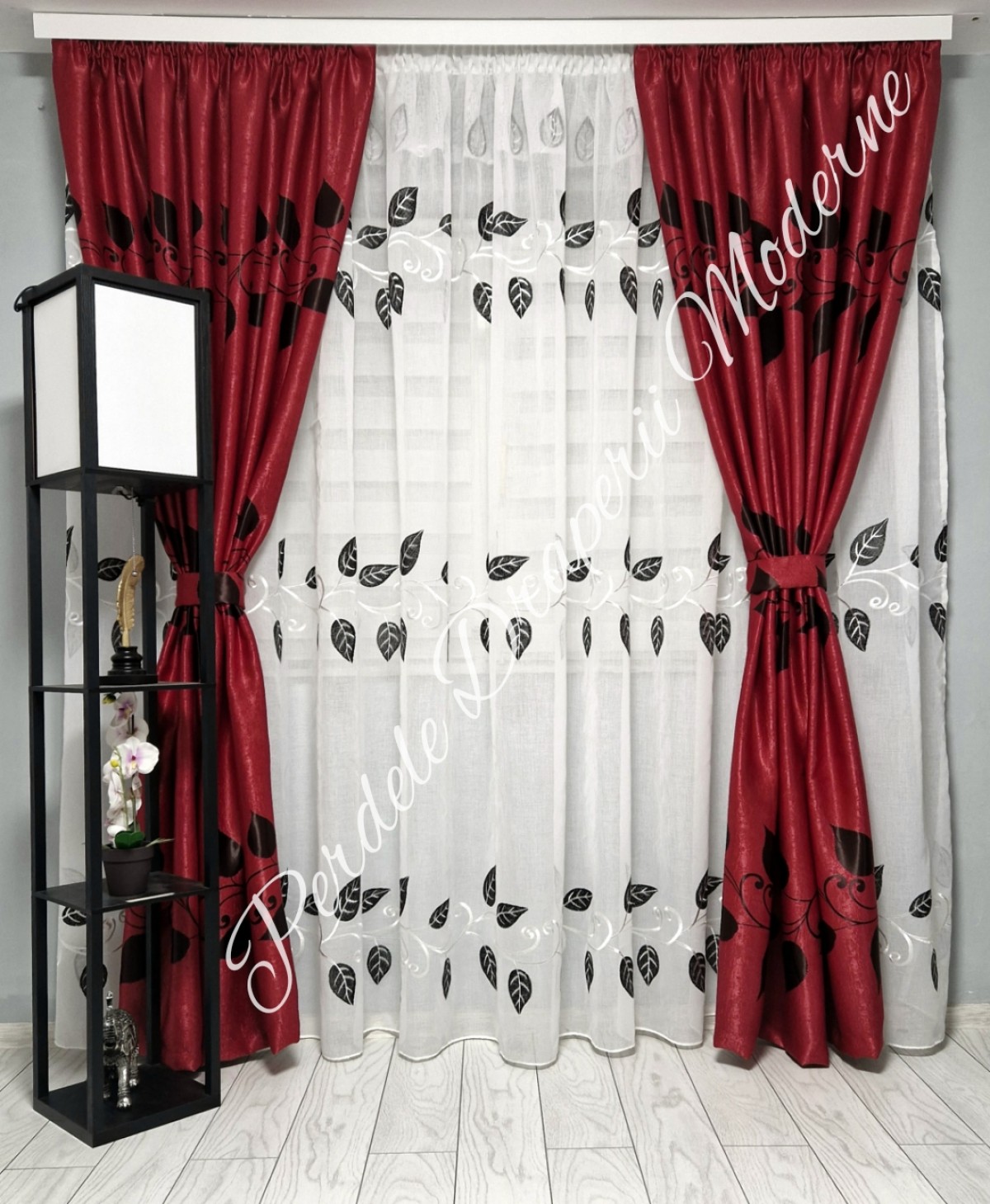 Set frunze rosu/negru imagine 1