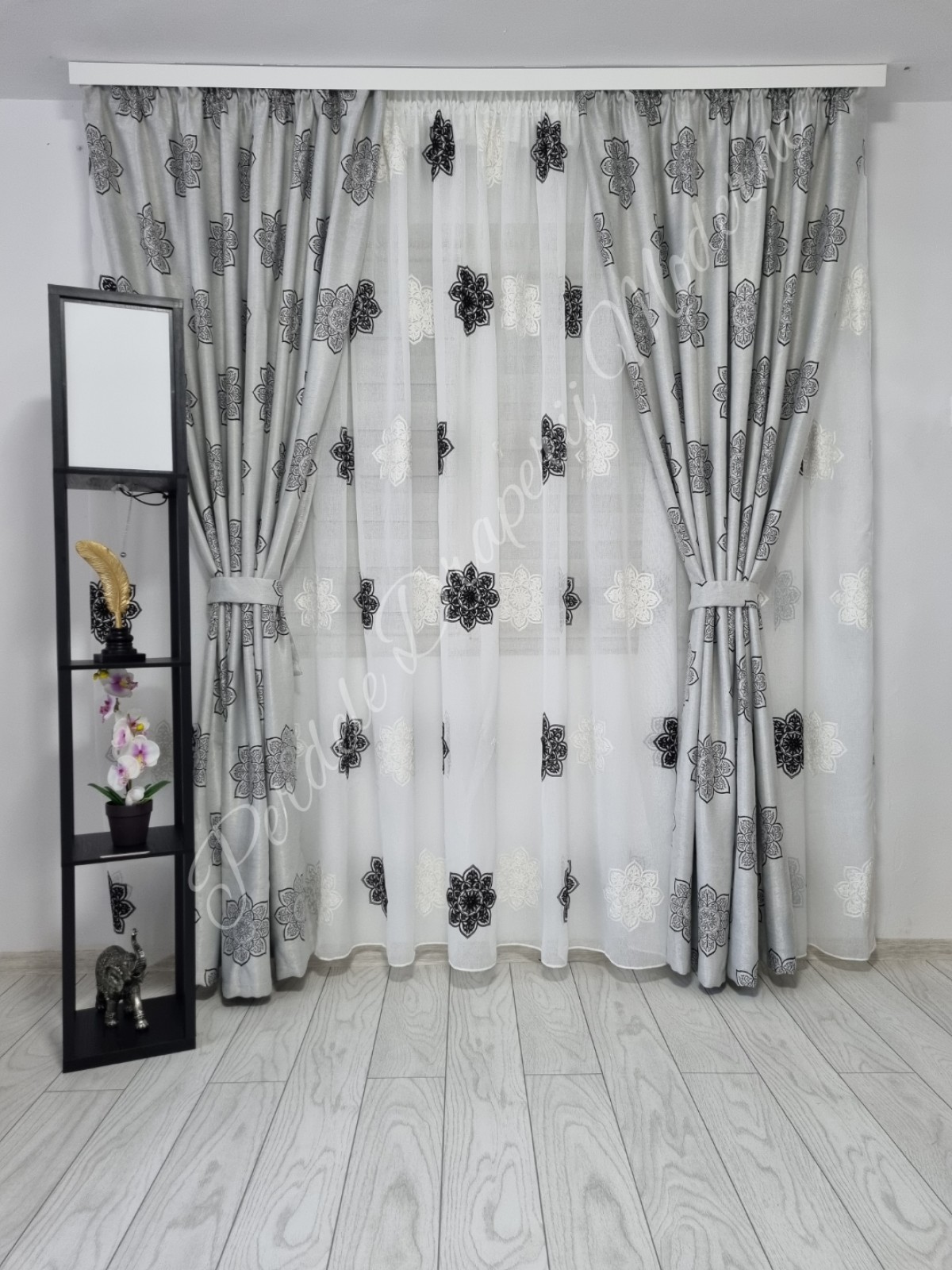 Set steluțe alb/negru imagine 1