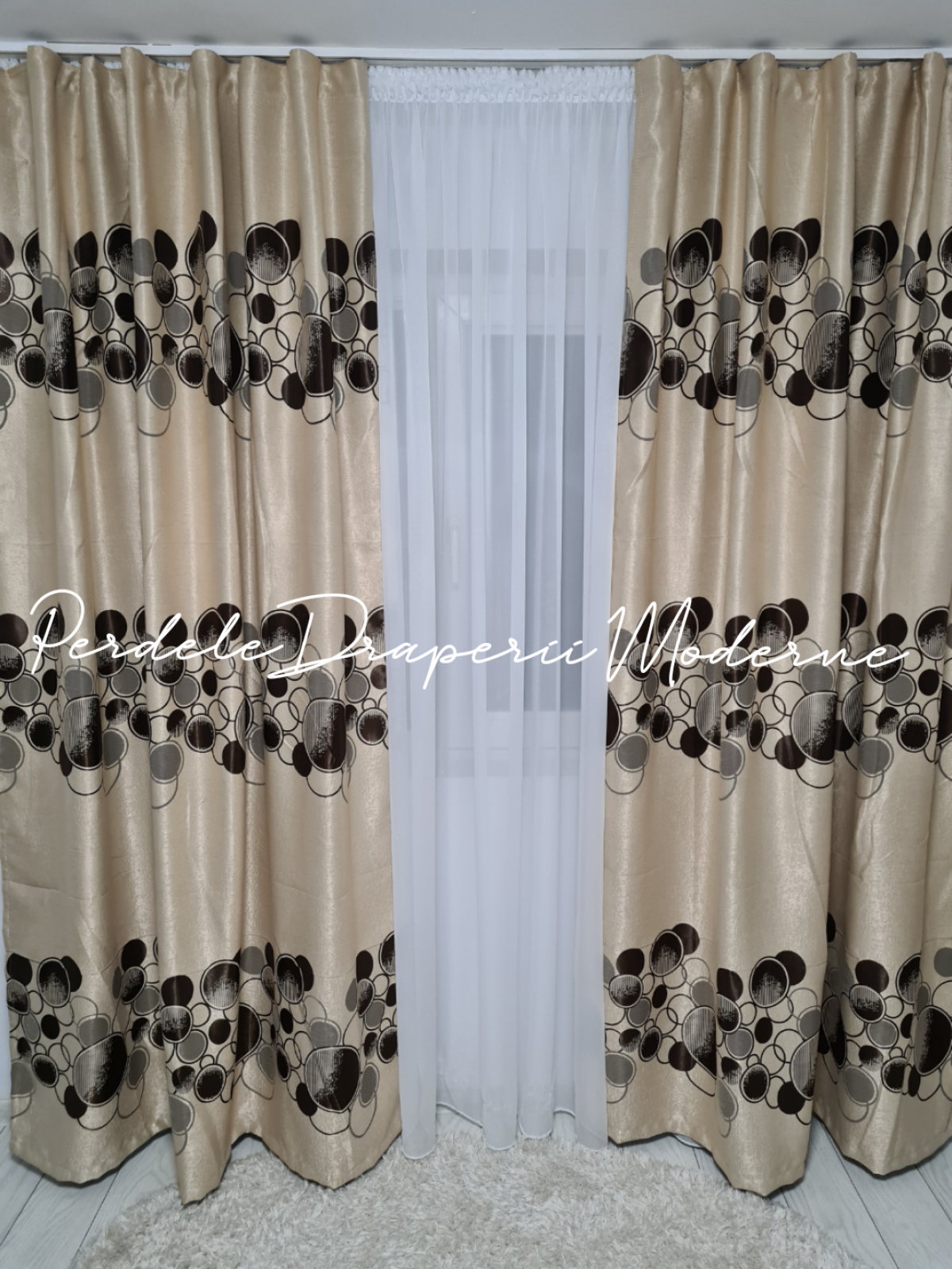 poze Draperie Blackout,crem/buline maro 1
