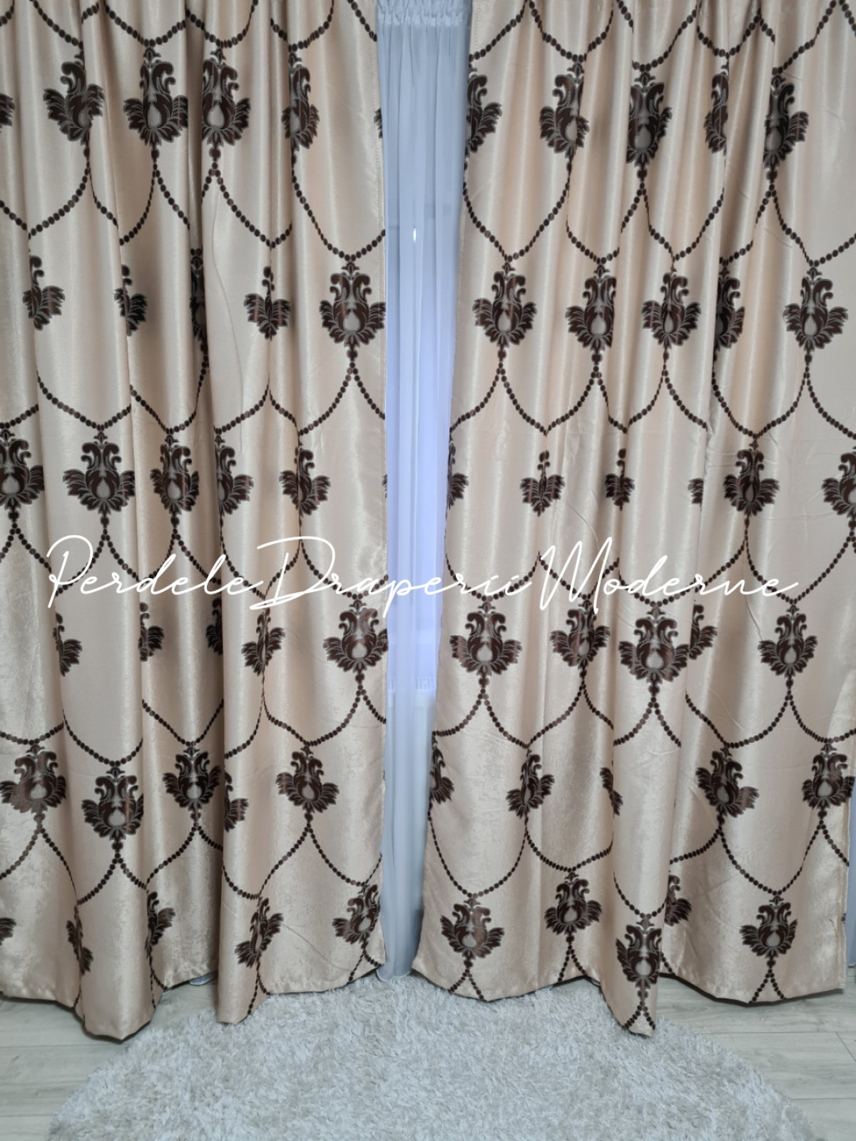 poze Draperie Blackout,crem/maro,baroc lantisor