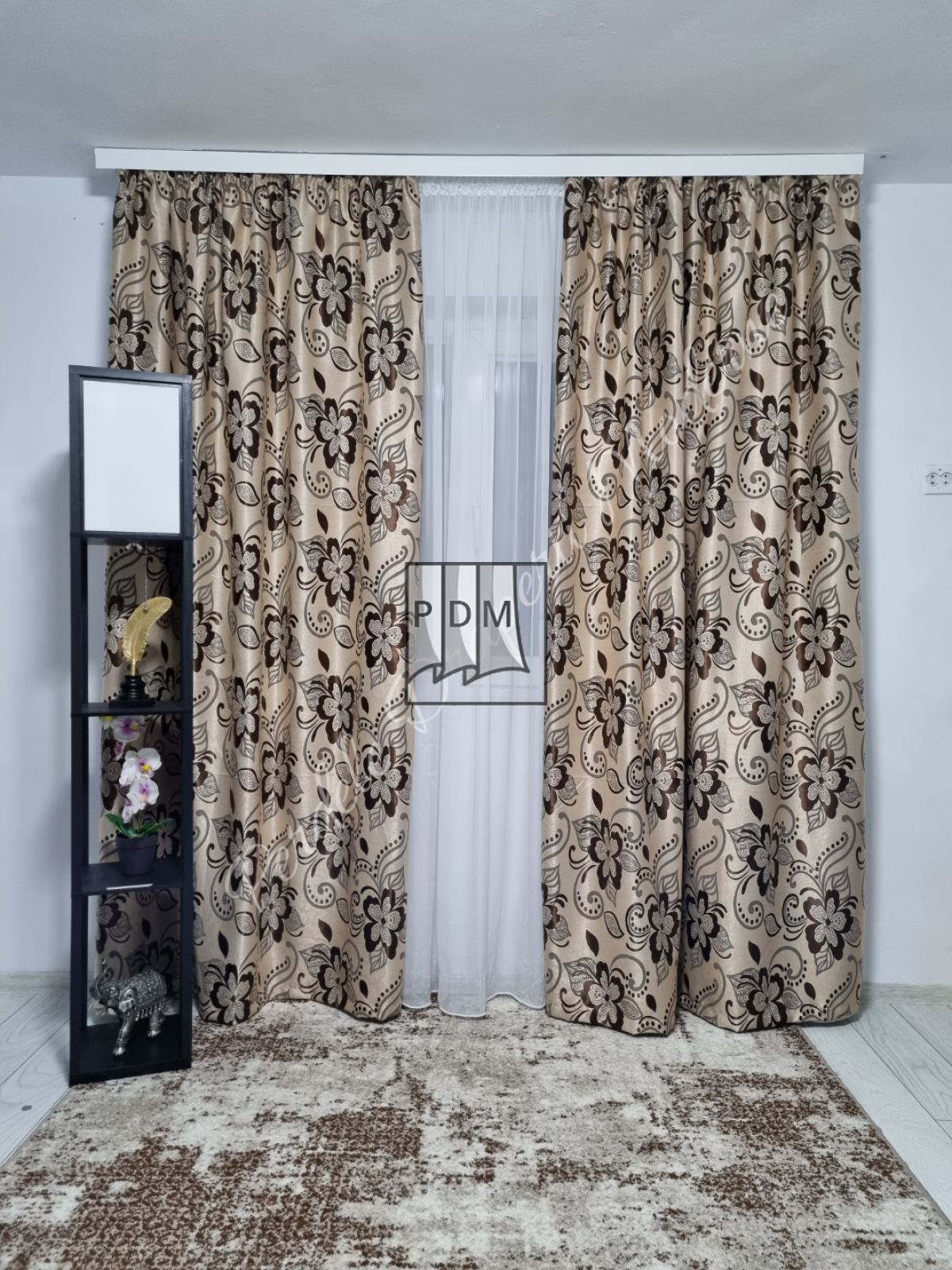 poze Draperie Blackout,flori rotunde
