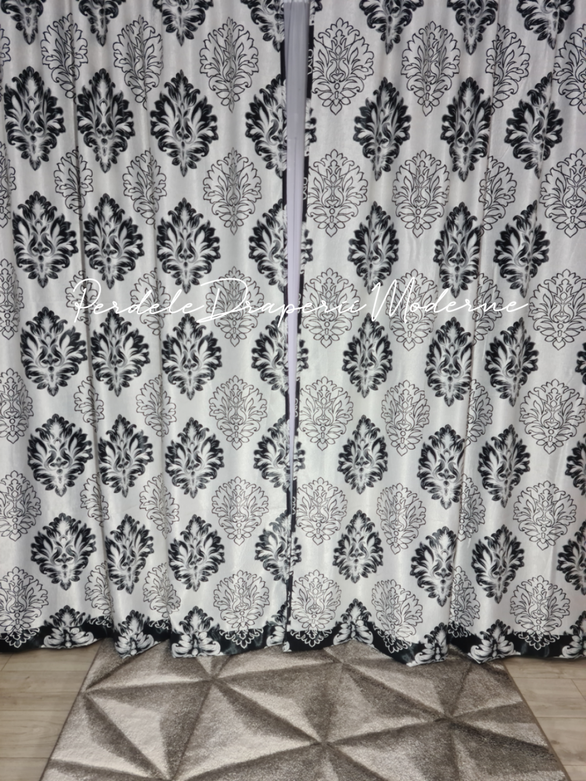 poze Draperie Blackout,gri/negru