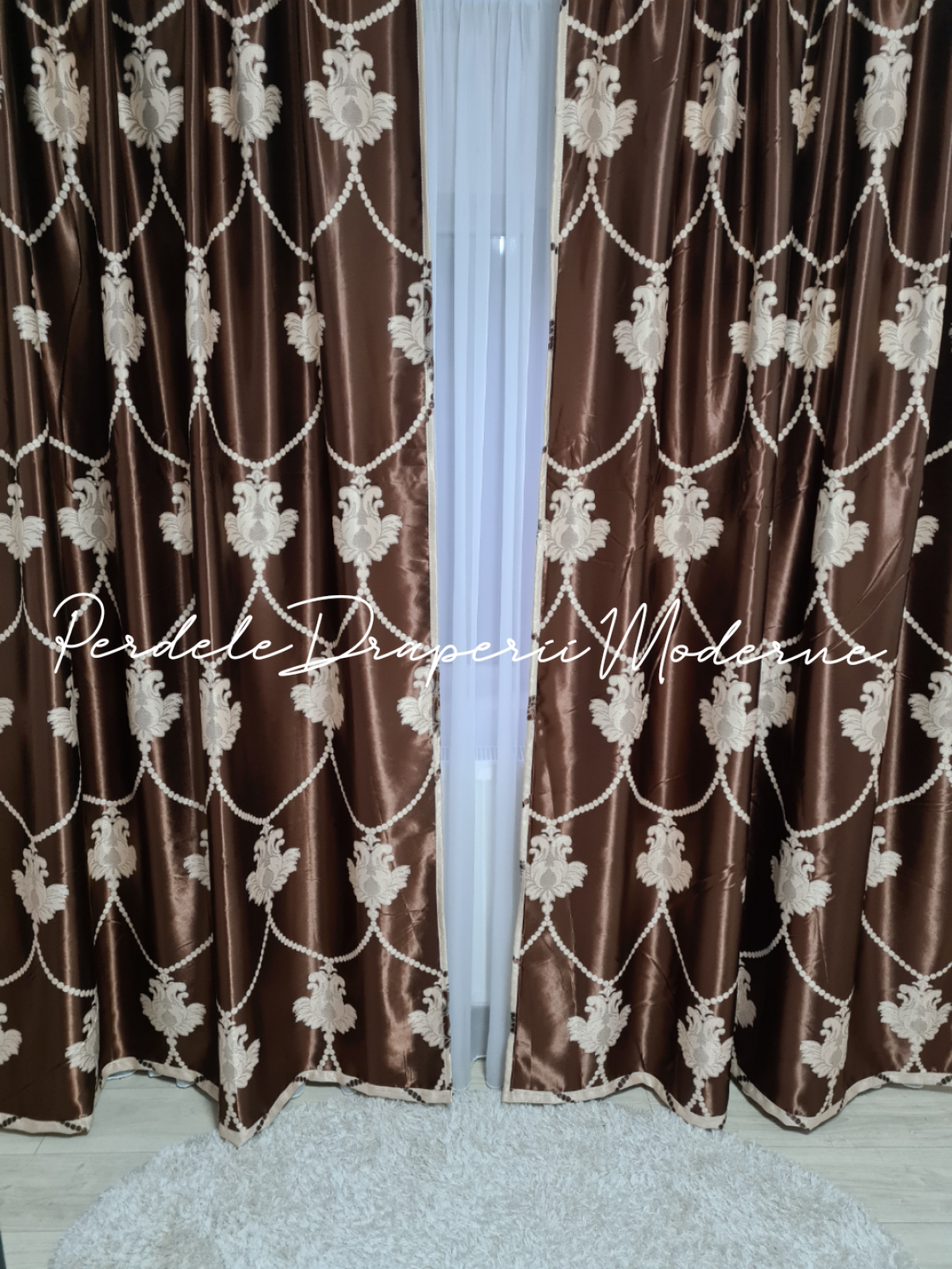 poze Draperie Blackout,maro/crem baroc lantisor