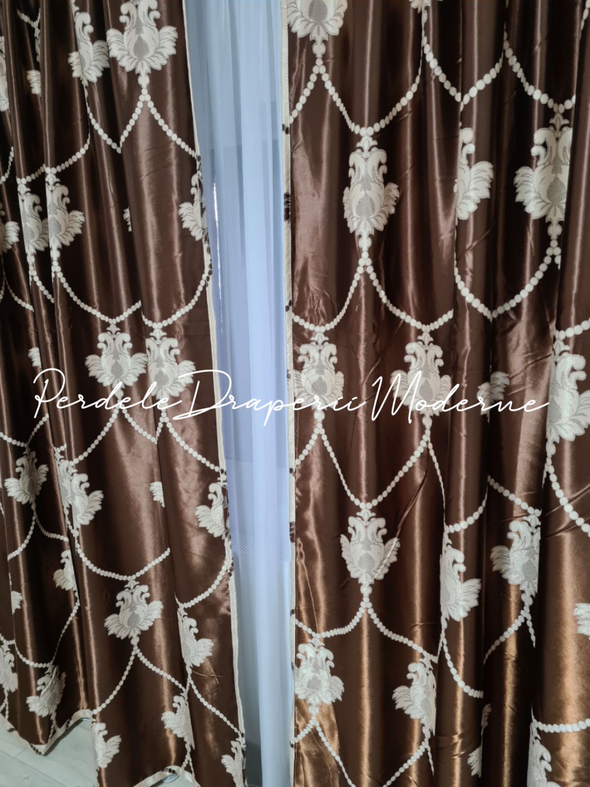 Draperie Blackout,maro/crem baroc lantisor imagine 3     