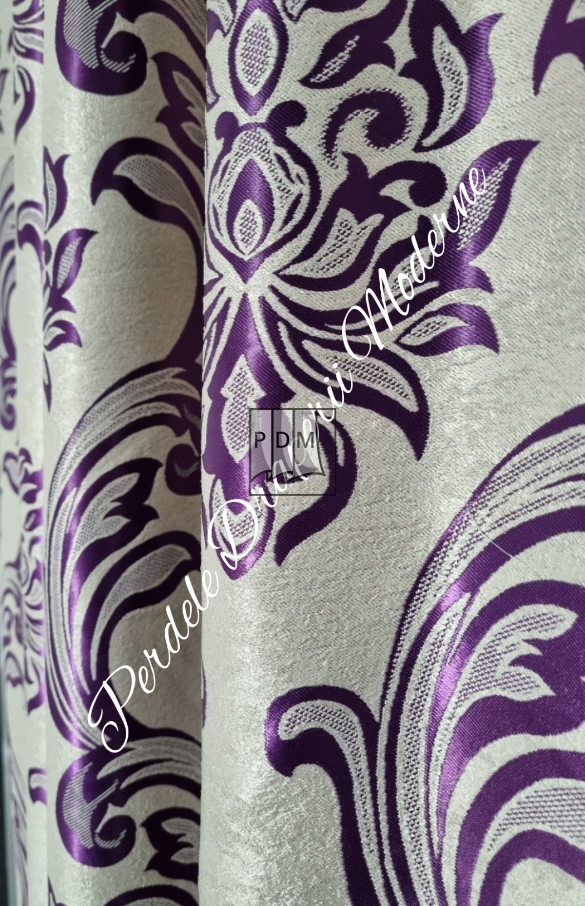 Draperie Blackout,model baroc,crem/mov imagine 3     