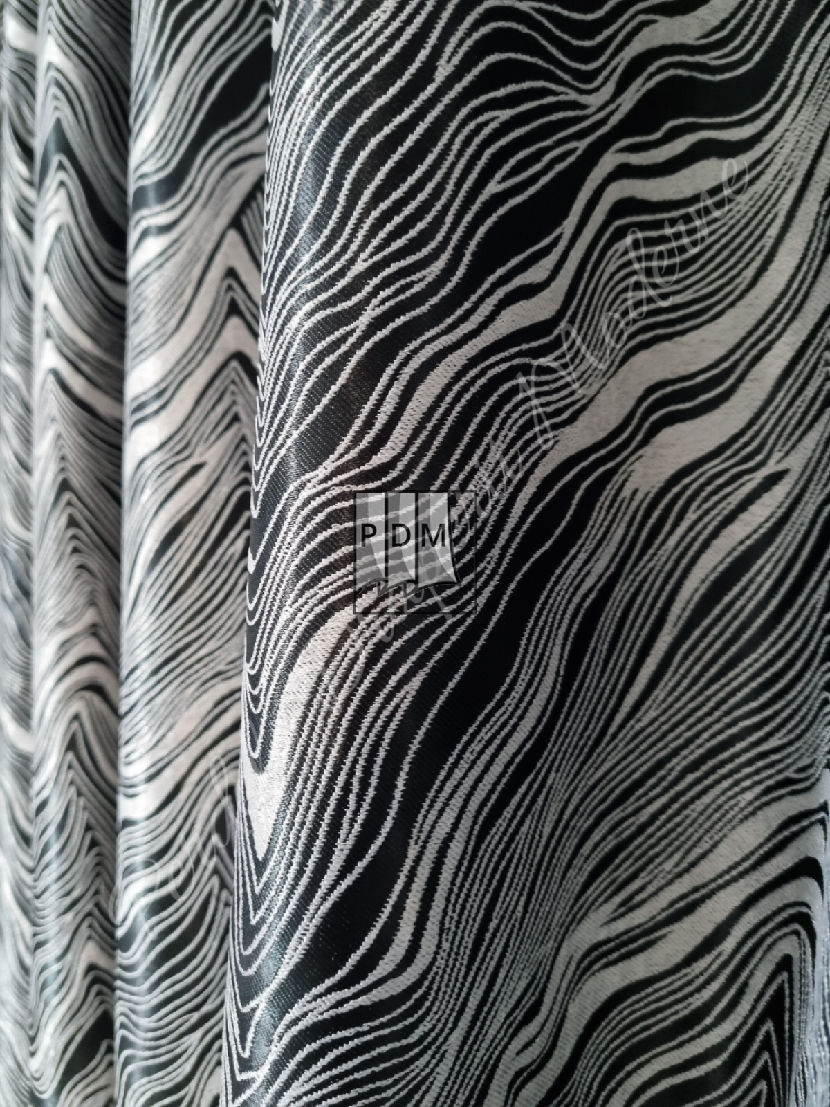 Draperie Blackout,model tigrat,negru imagine 4