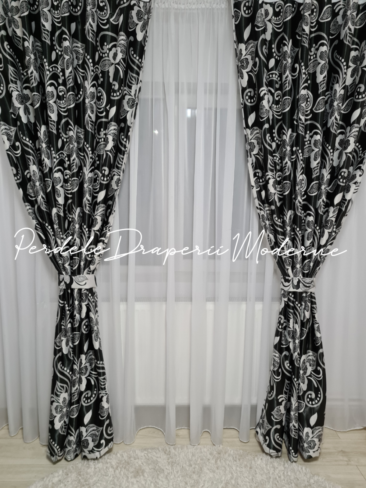 Draperie Blackout,negru/gri,flori imagine 2