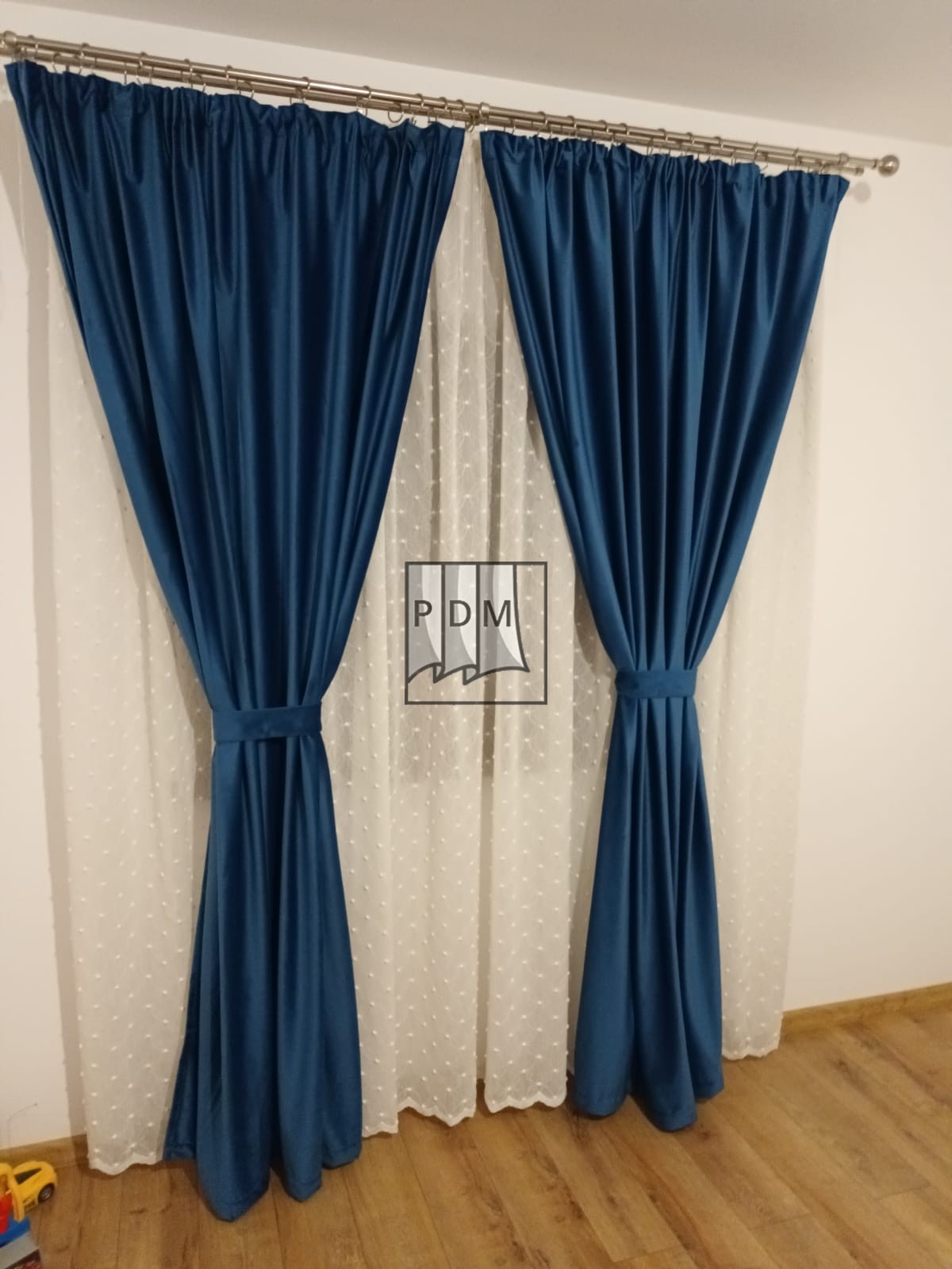 Draperie catifea,albastru imperial imagine 2