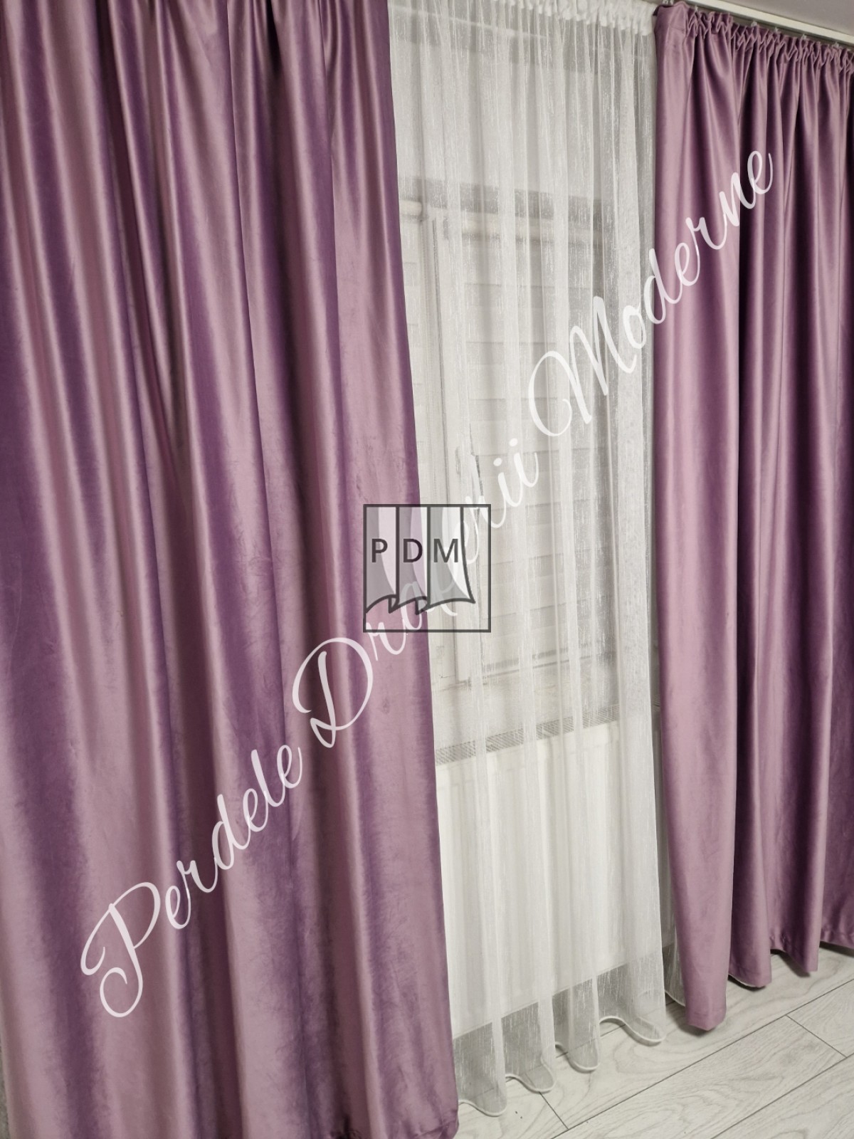 Draperie catifea lila imagine 3     
