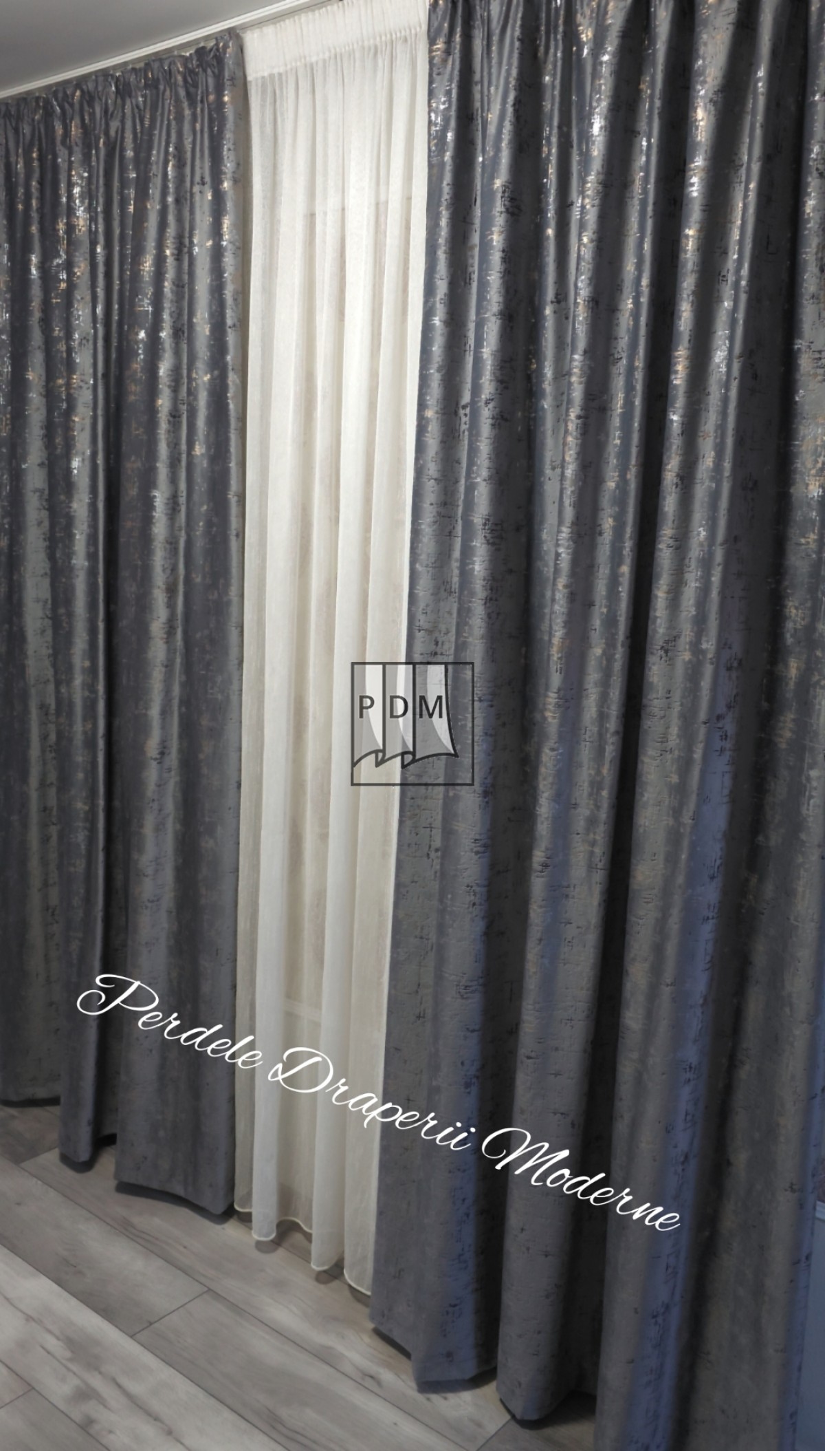 poze Draperie catifea luxe, gri