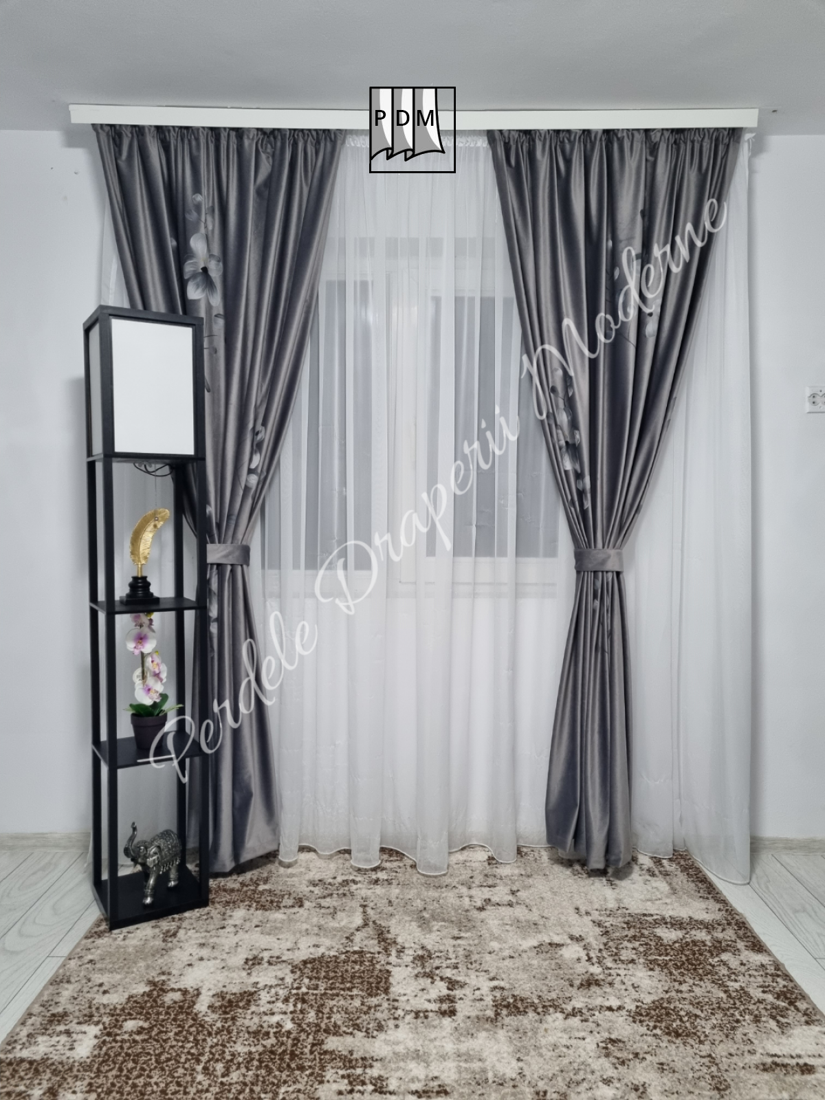Draperie catifea pictată, gri imagine 3     