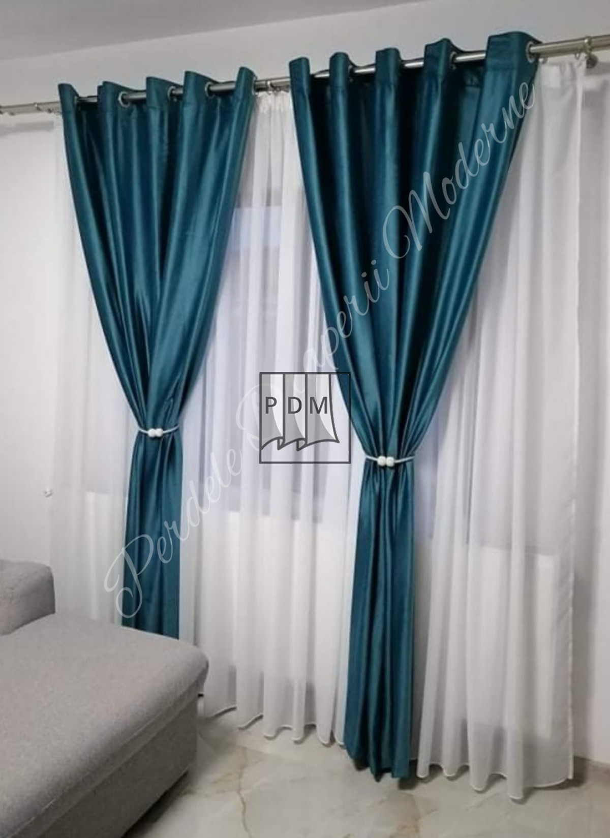 Draperie catifea turcoaz imagine 3     