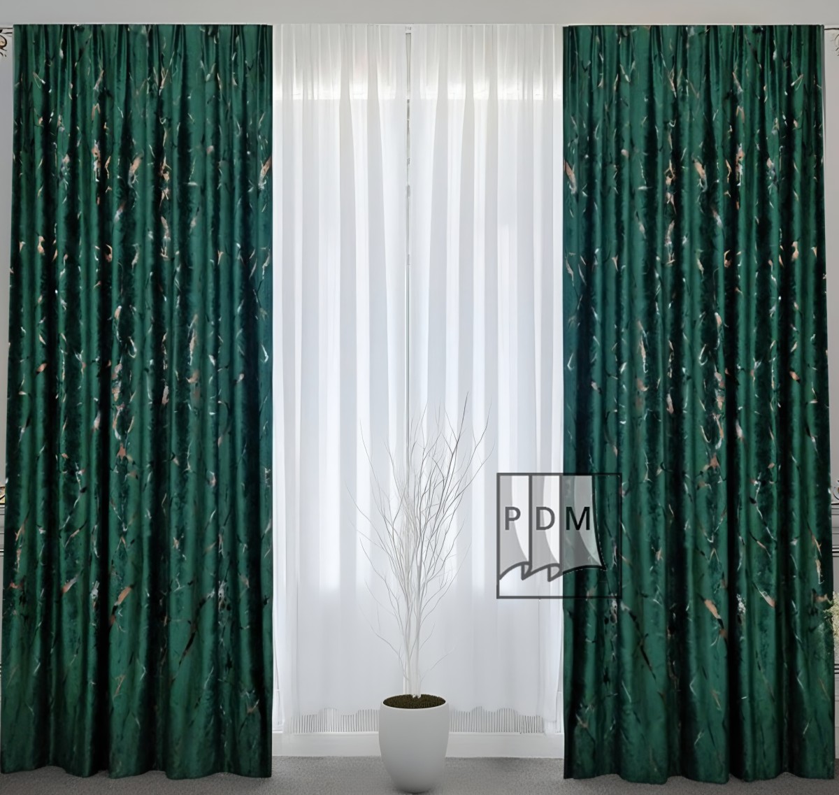 poze Draperie catifea verde, insertii aurii