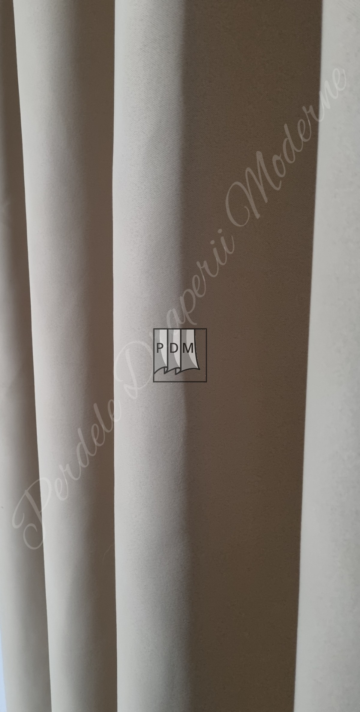 Draperie saten blackout,crem imagine 4