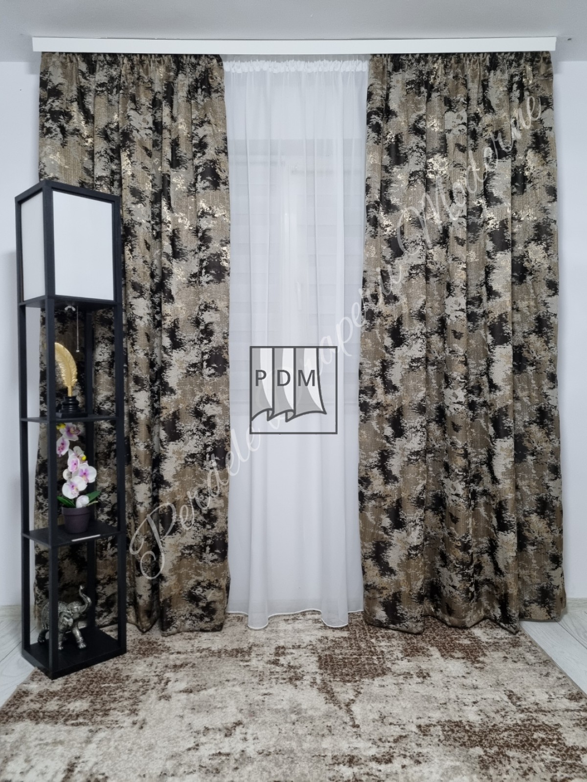 poze Draperie saten,degrade maro/auriu