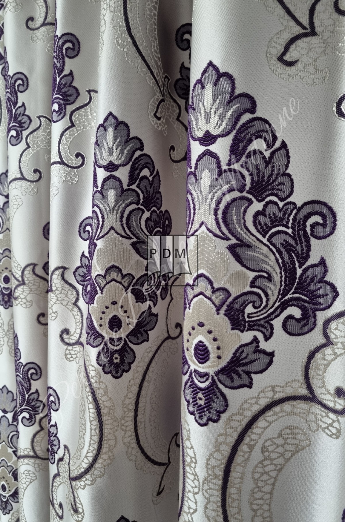 Draperie saten,model baroc,mov imagine 4