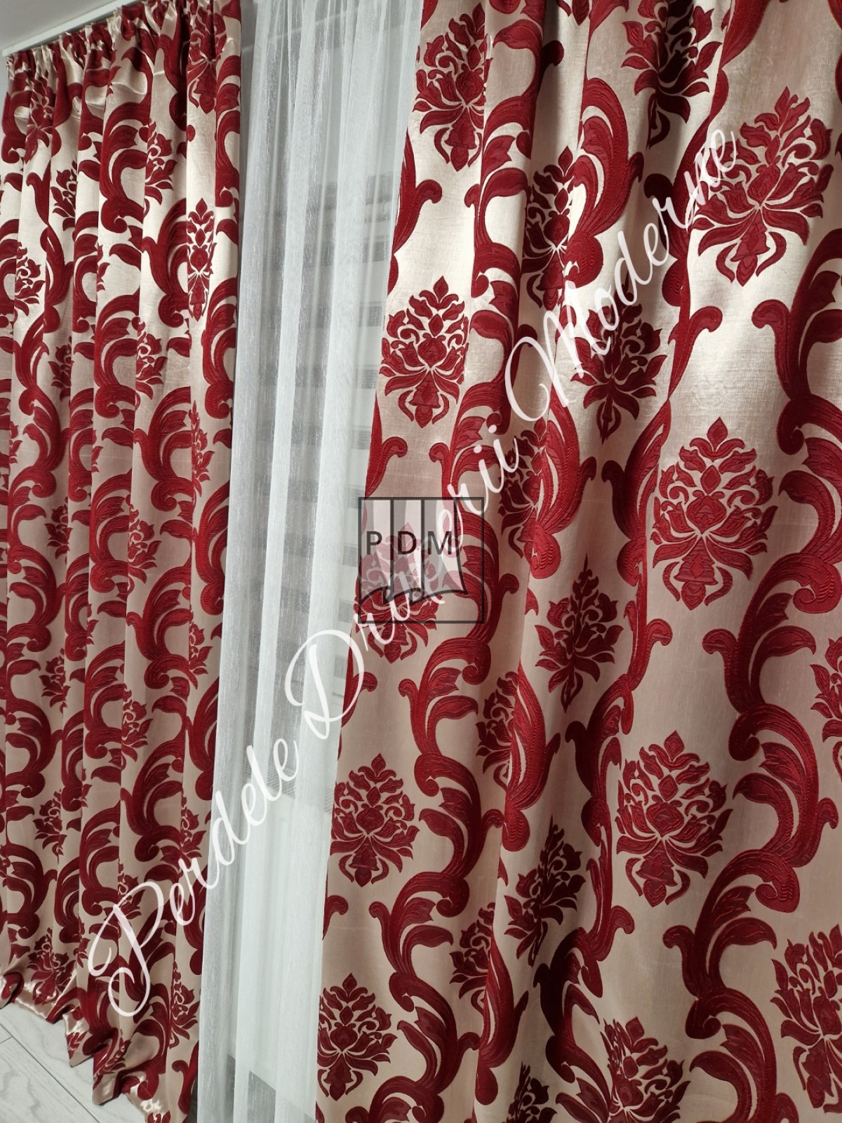 Draperie tafta,crem/rosu imagine 2