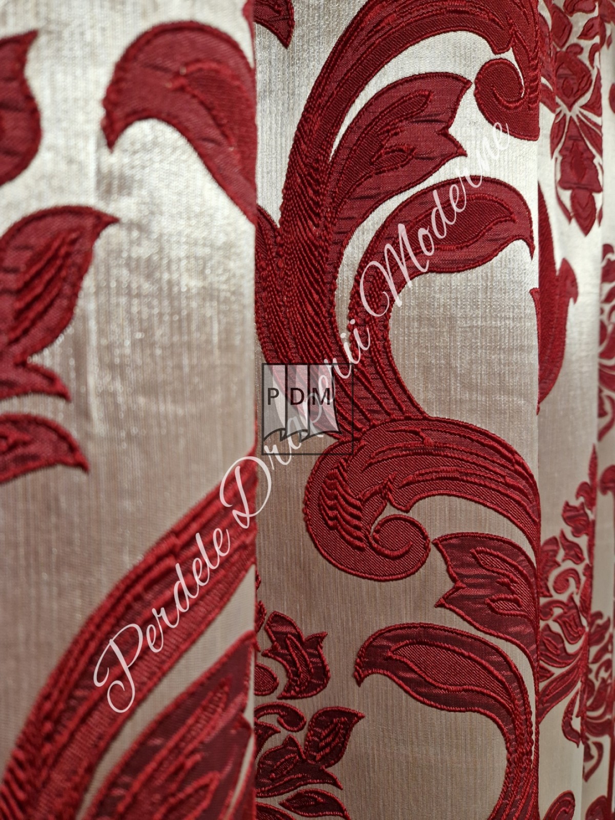 Draperie tafta,crem/rosu imagine 4