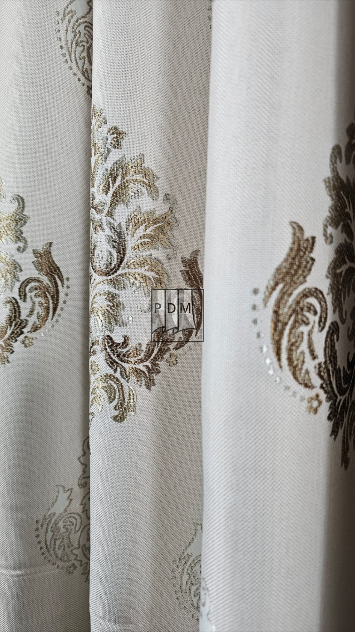 Draperie tip in, bej, model baroc, auriu/capuccino imagine 4