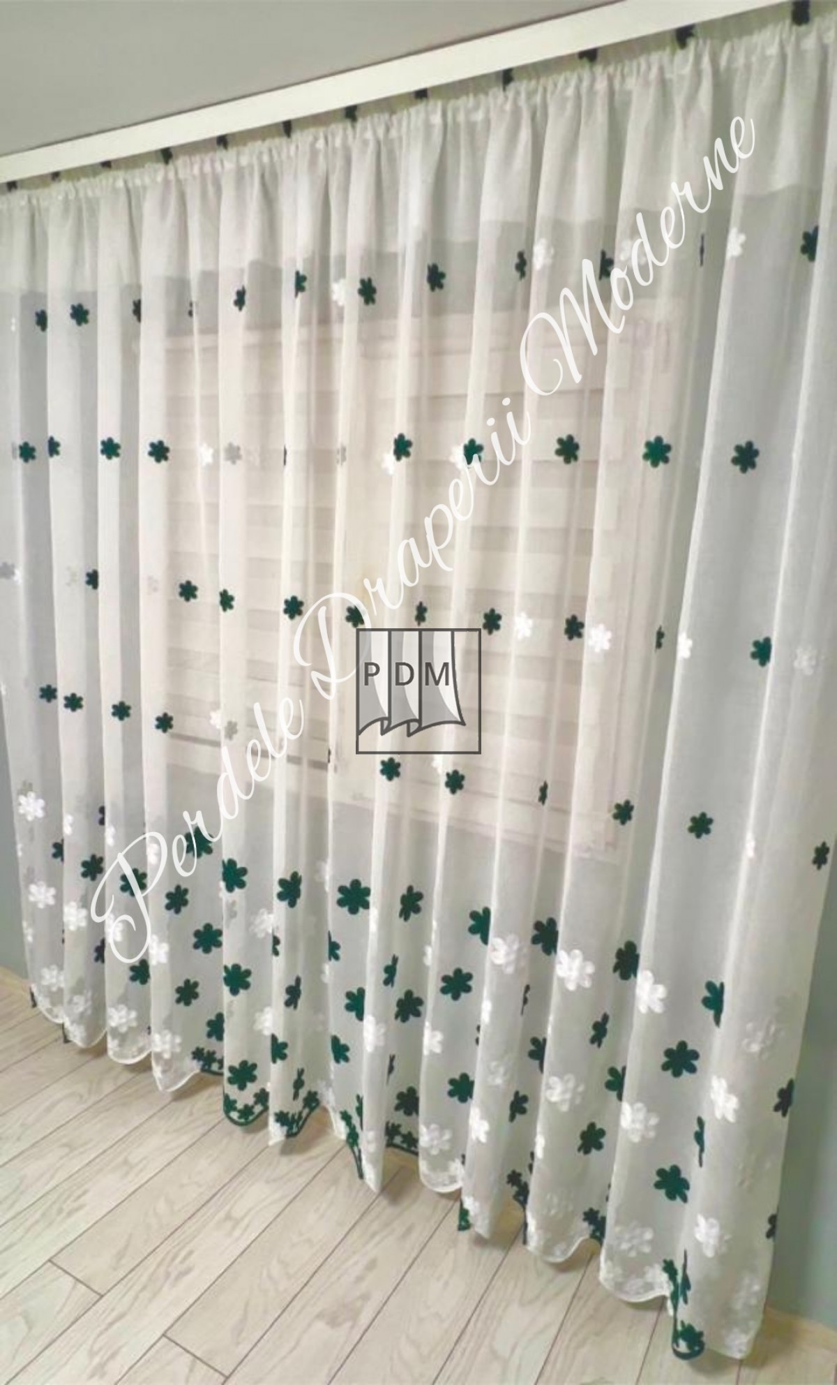 Perdea tip in brodat, ivory/verde imagine 2