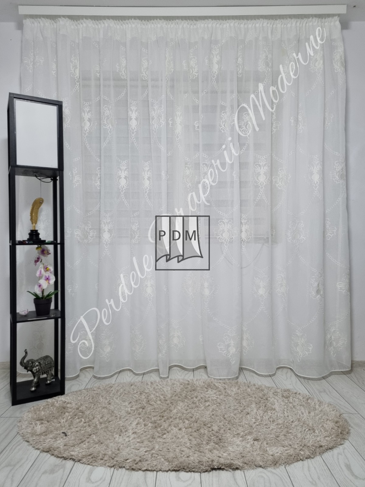 poze Perdea in,ivoire,model baroc