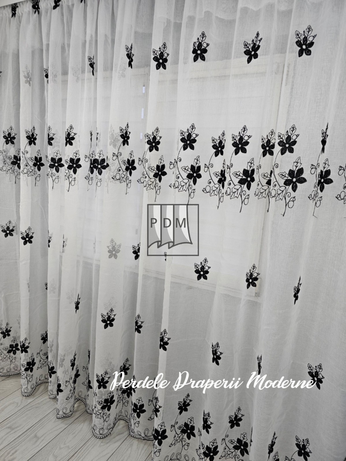 Perdea tip in,model floral,negru imagine 2