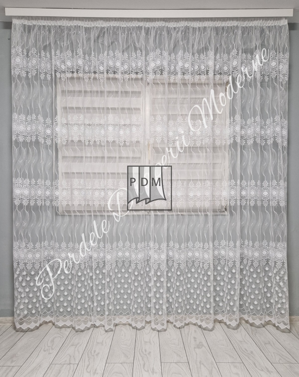 poze Perdea tulle brodat, alb