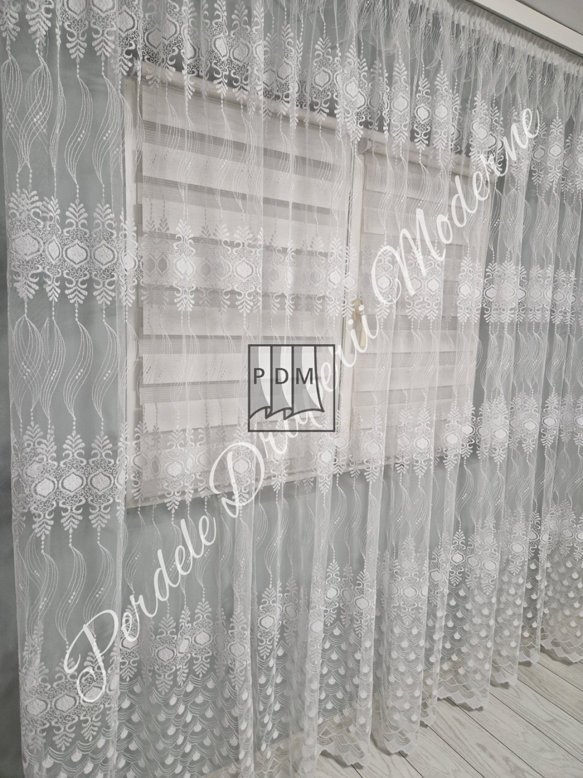 Perdea tulle brodat, alb imagine 3     