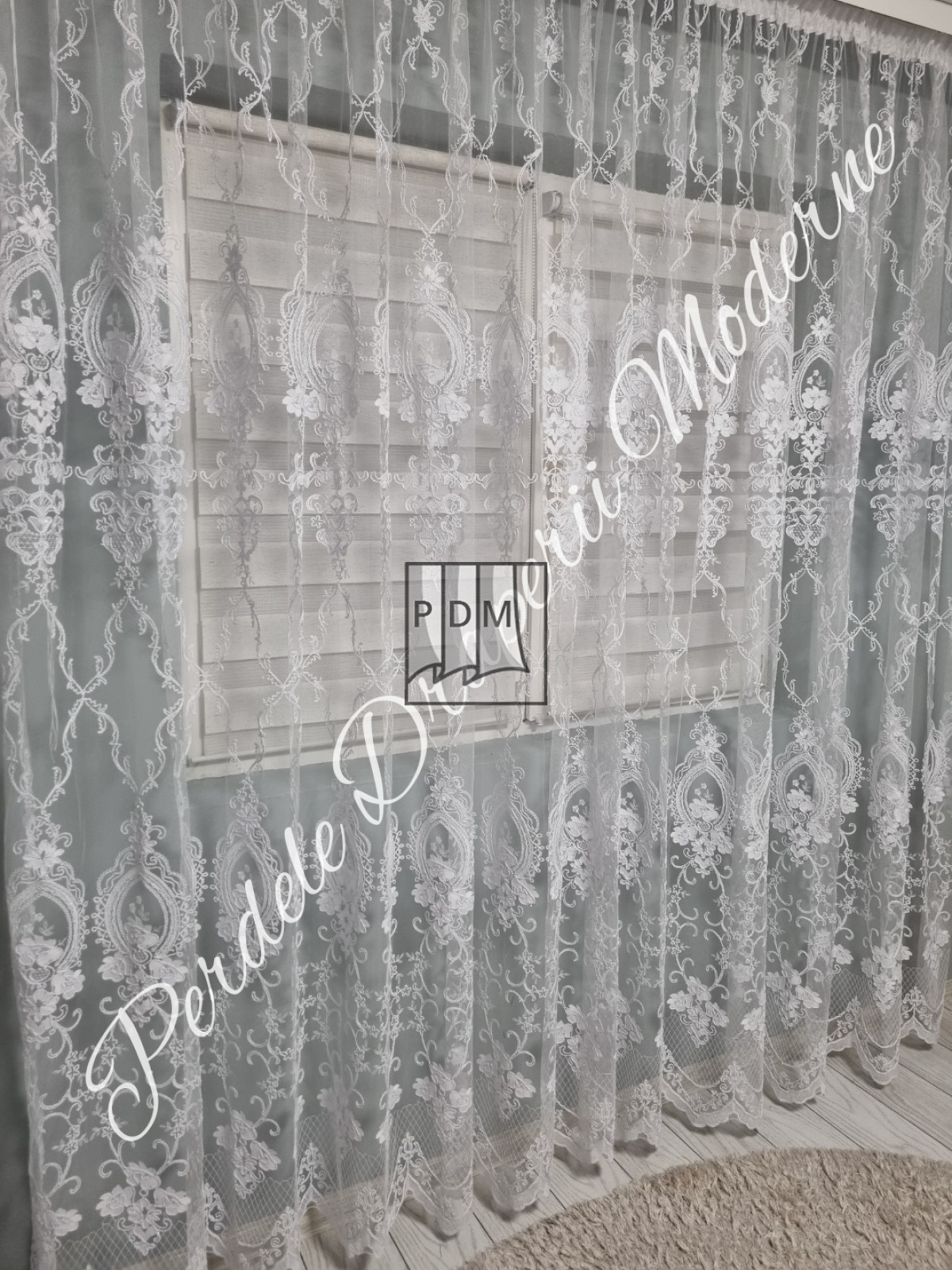 Perdea tulle brodat, alb imagine 2
