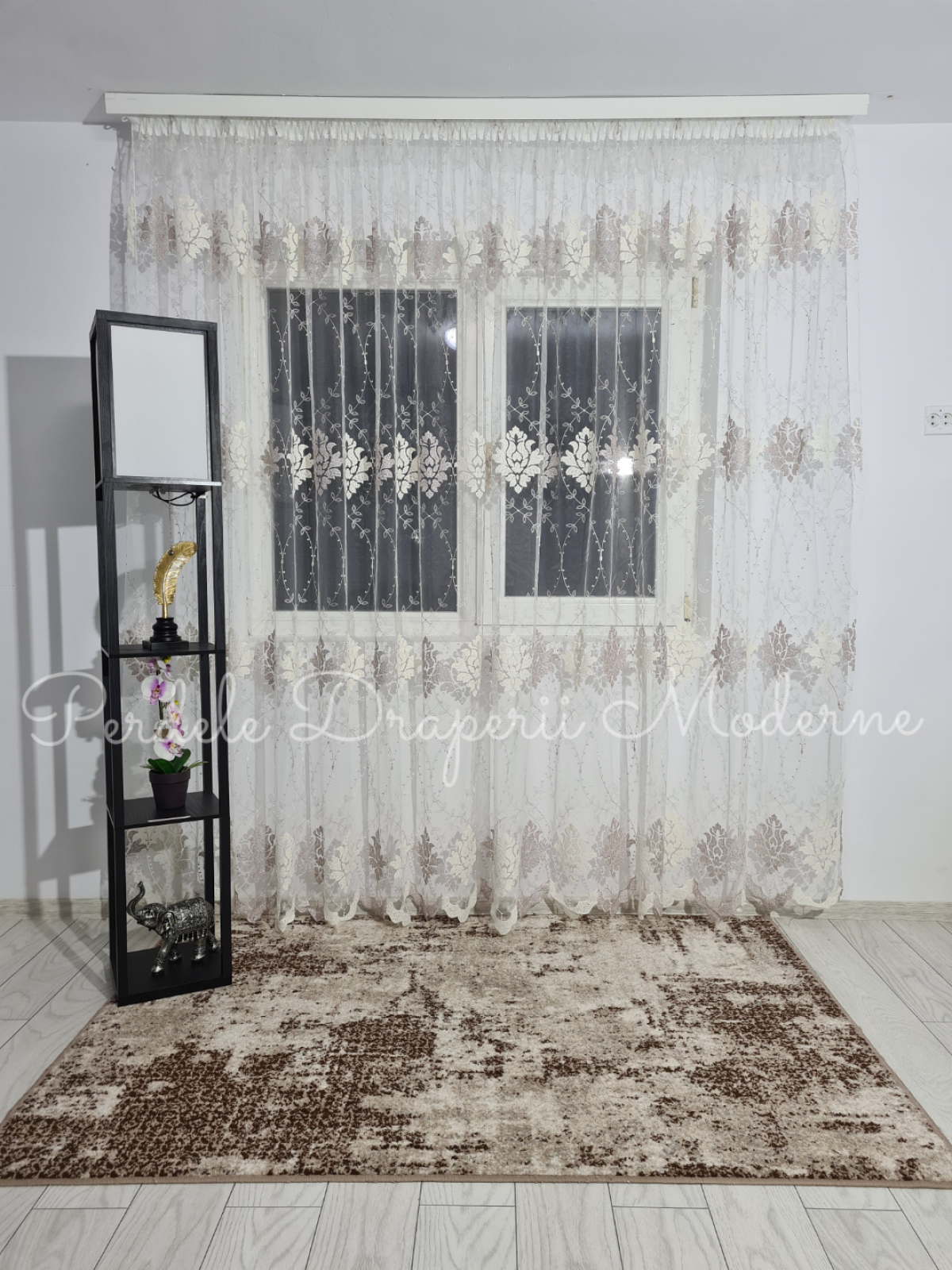 poze Perdea tulle brodat, baroc,roz pal