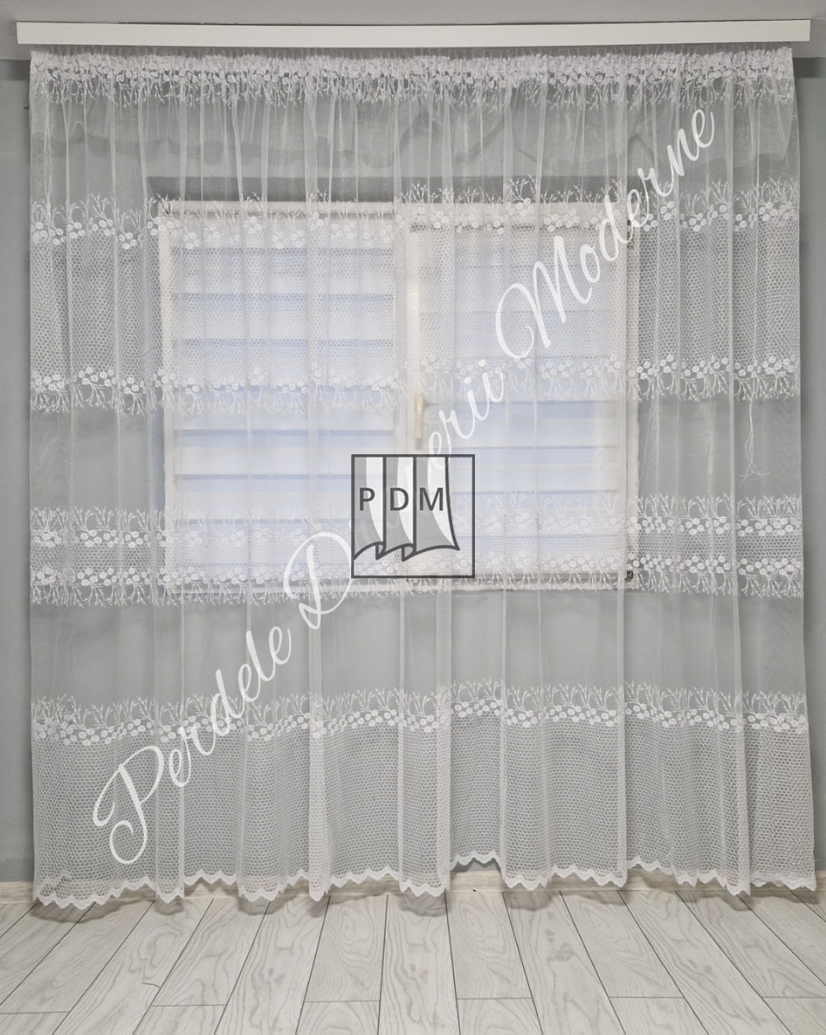 poze Perdea tulle brodat,alb