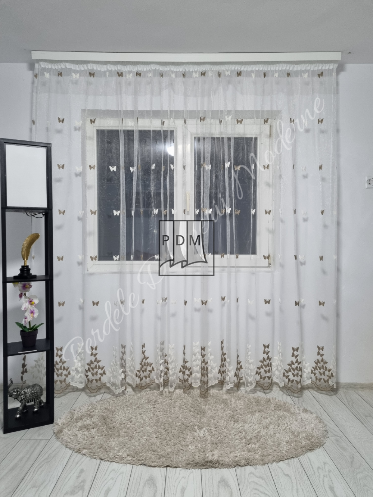 poze Perdea tulle,fluturi crem/auriu