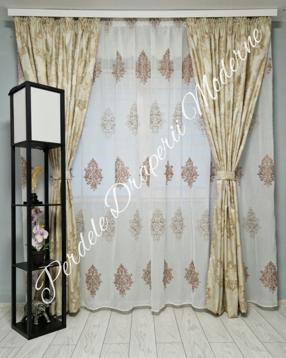 poze Set baroc saten 2