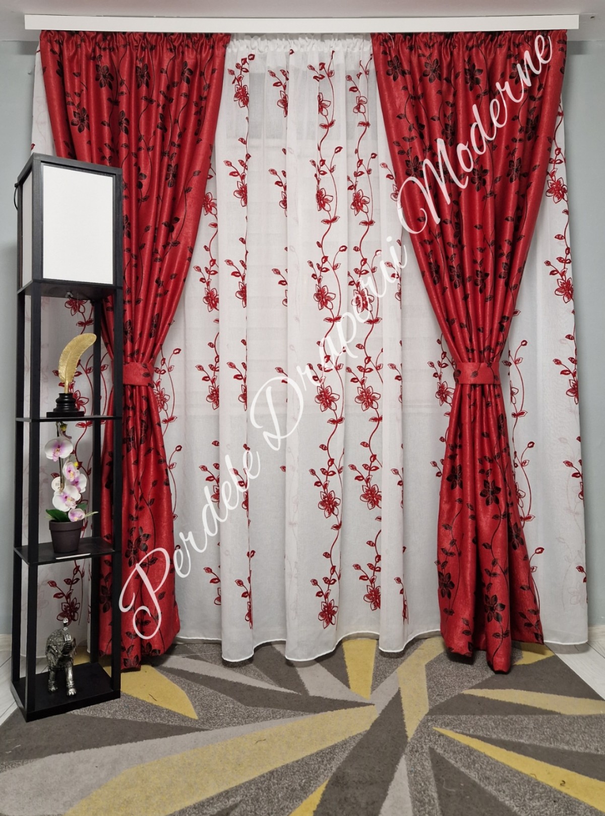 poze Set flori-crengute,rosu