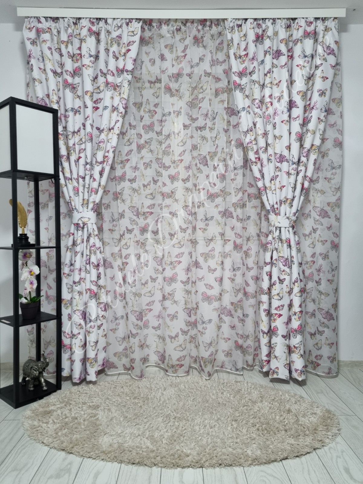 poze Set fluturi roz