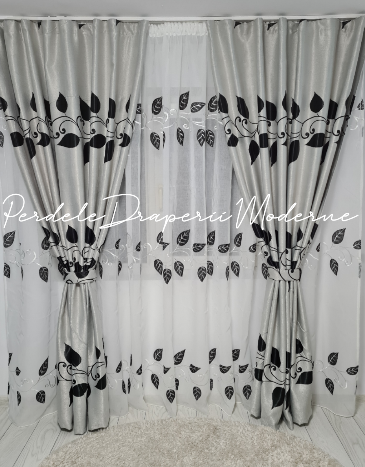 poze Set frunze, negru